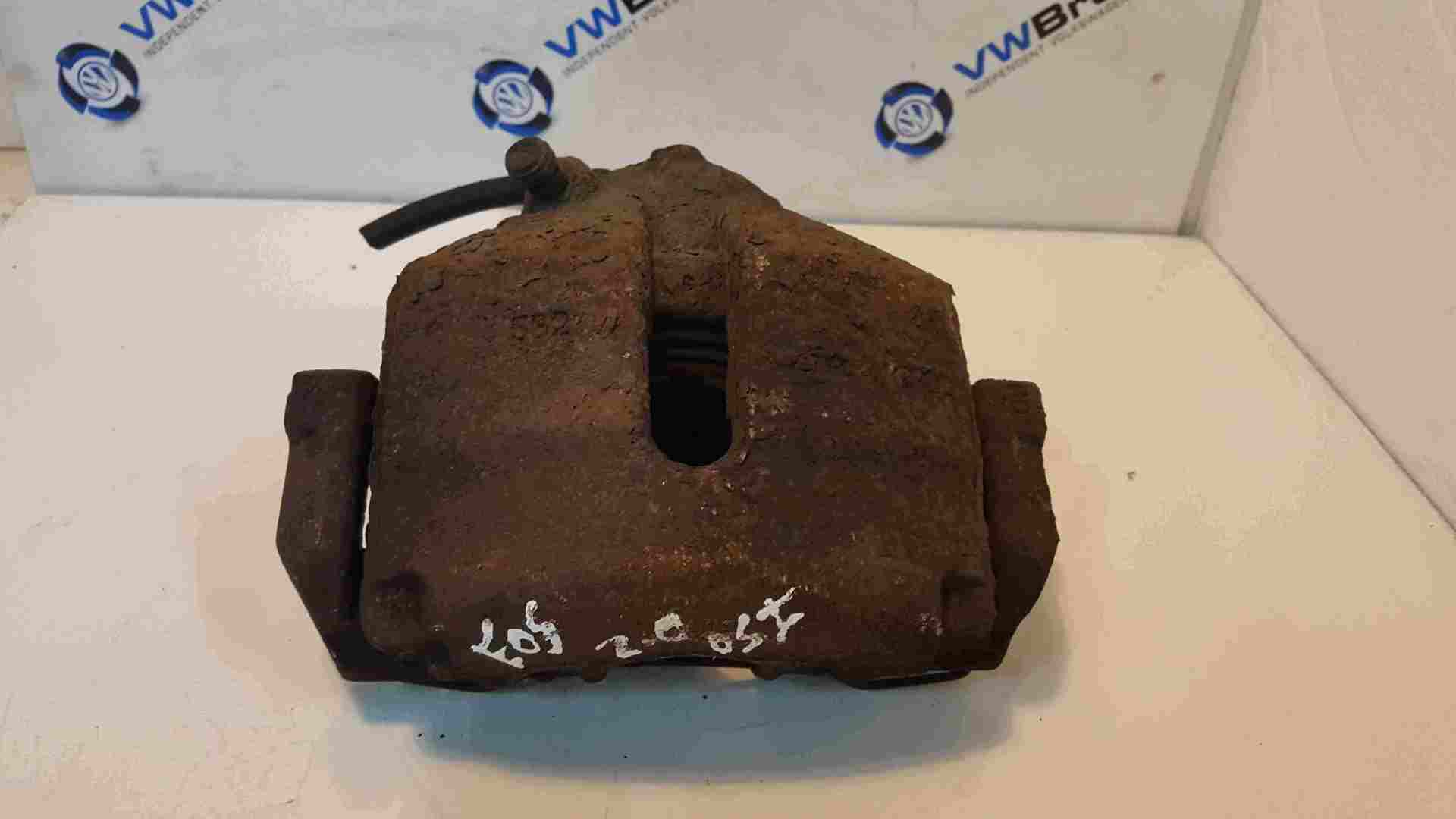 Volkswagen EOS 2006-2015 2.0 FSi Drivers OSF Front Brake Caliper