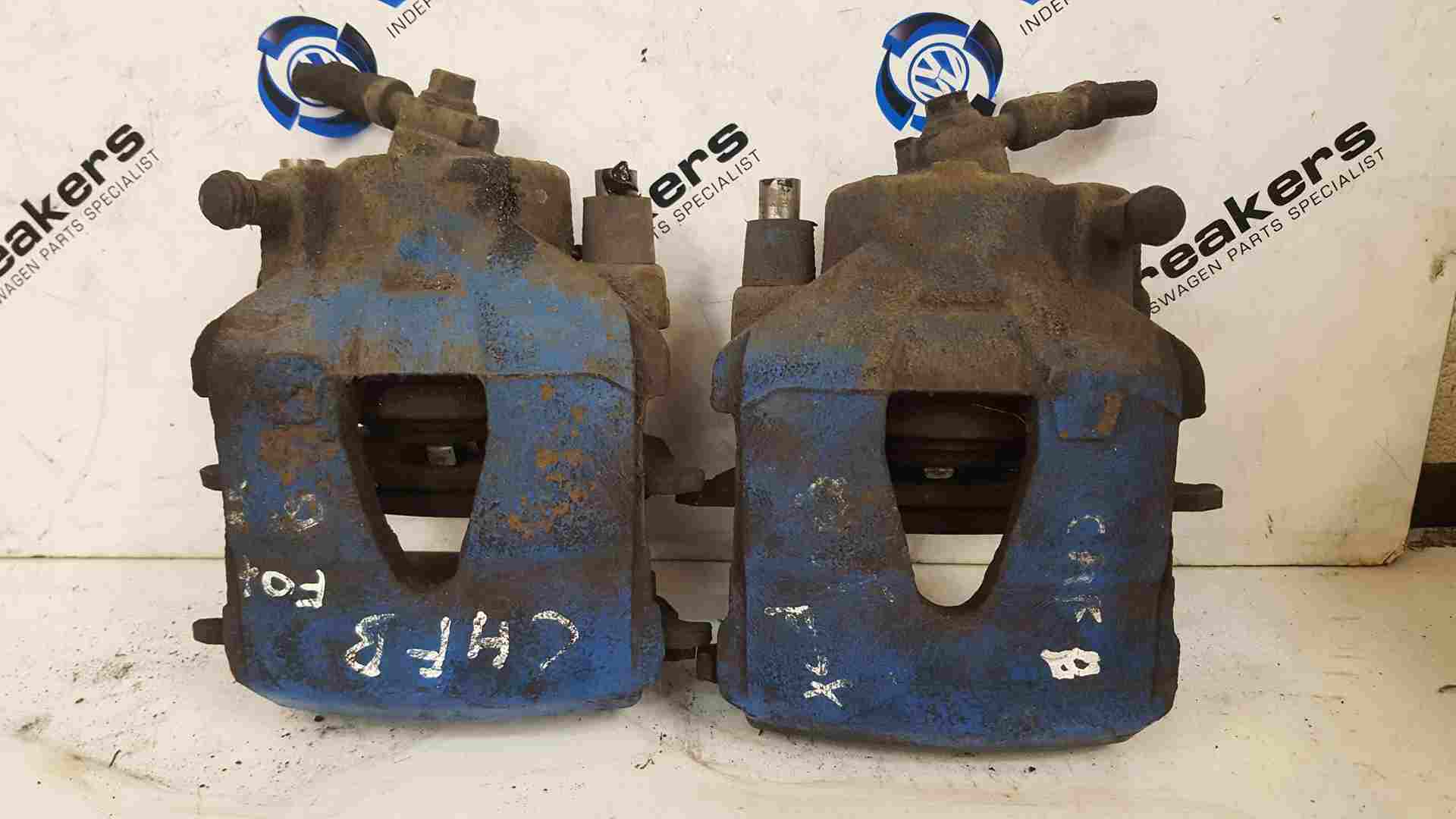 Volkswagen FOX 2005-2011 1.2 6V Passenger Driver NSF Osf Front Brake Calipers