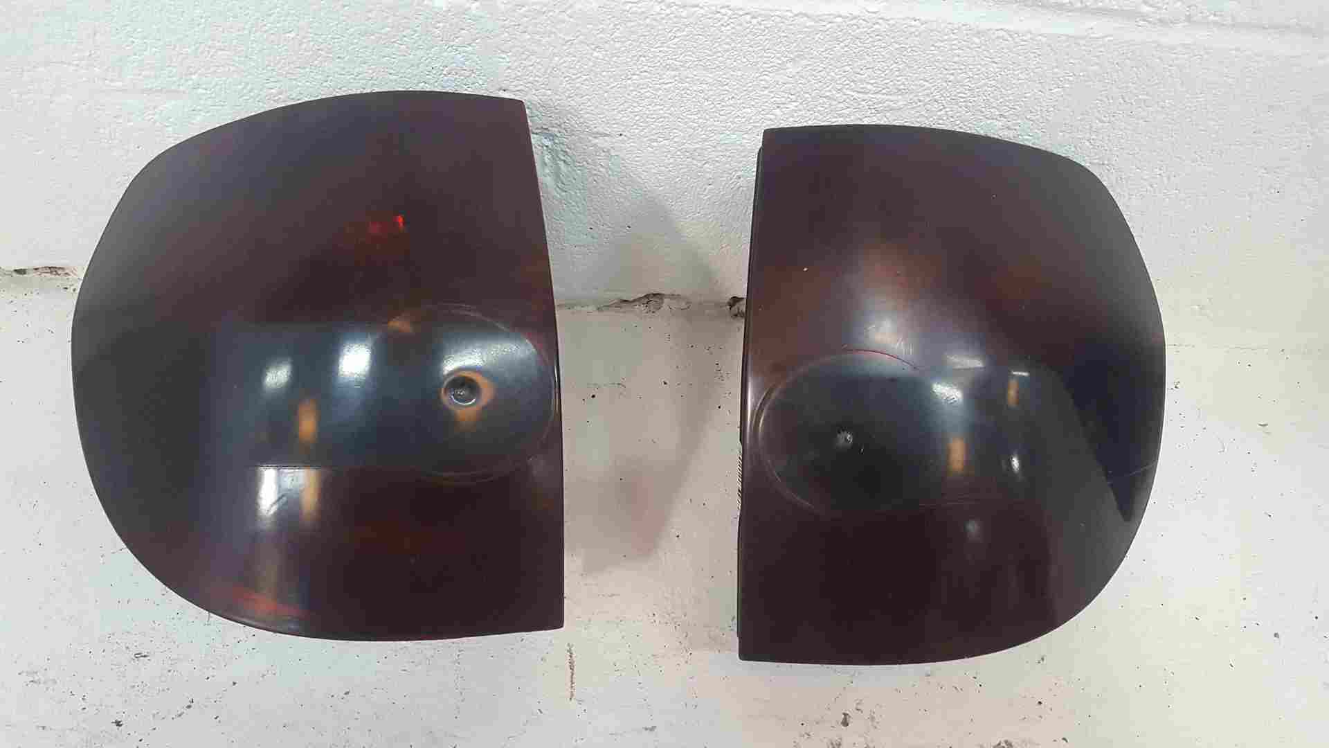 Volkswagen FOX 2005-2011 Passenger Drivers OSR Nsr Rear Lights Pair Tinted