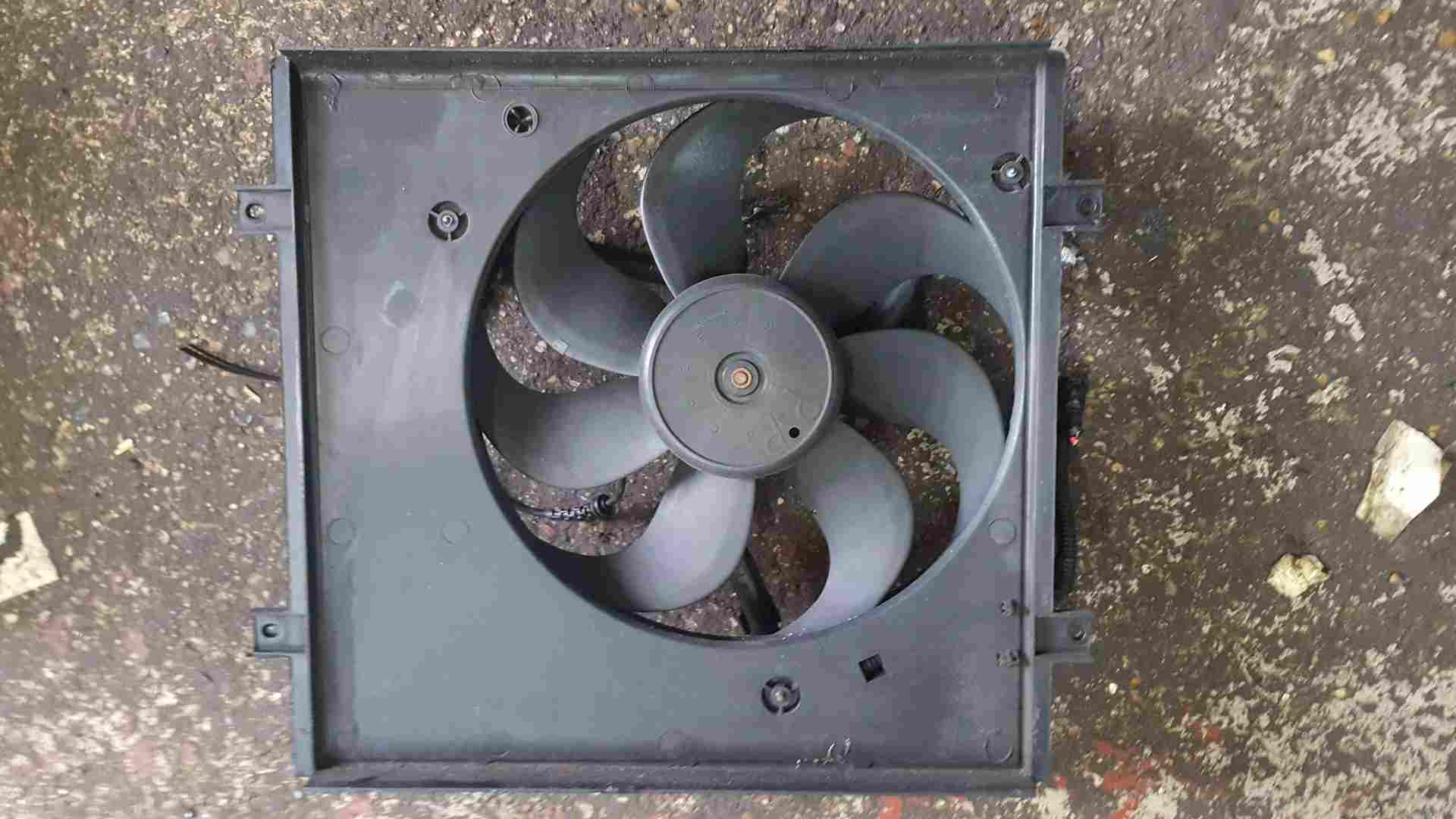 Volkswagen FOX 2007-2011 1.2 RAD Pack Radiator Cooling FAN 6Q0121207E