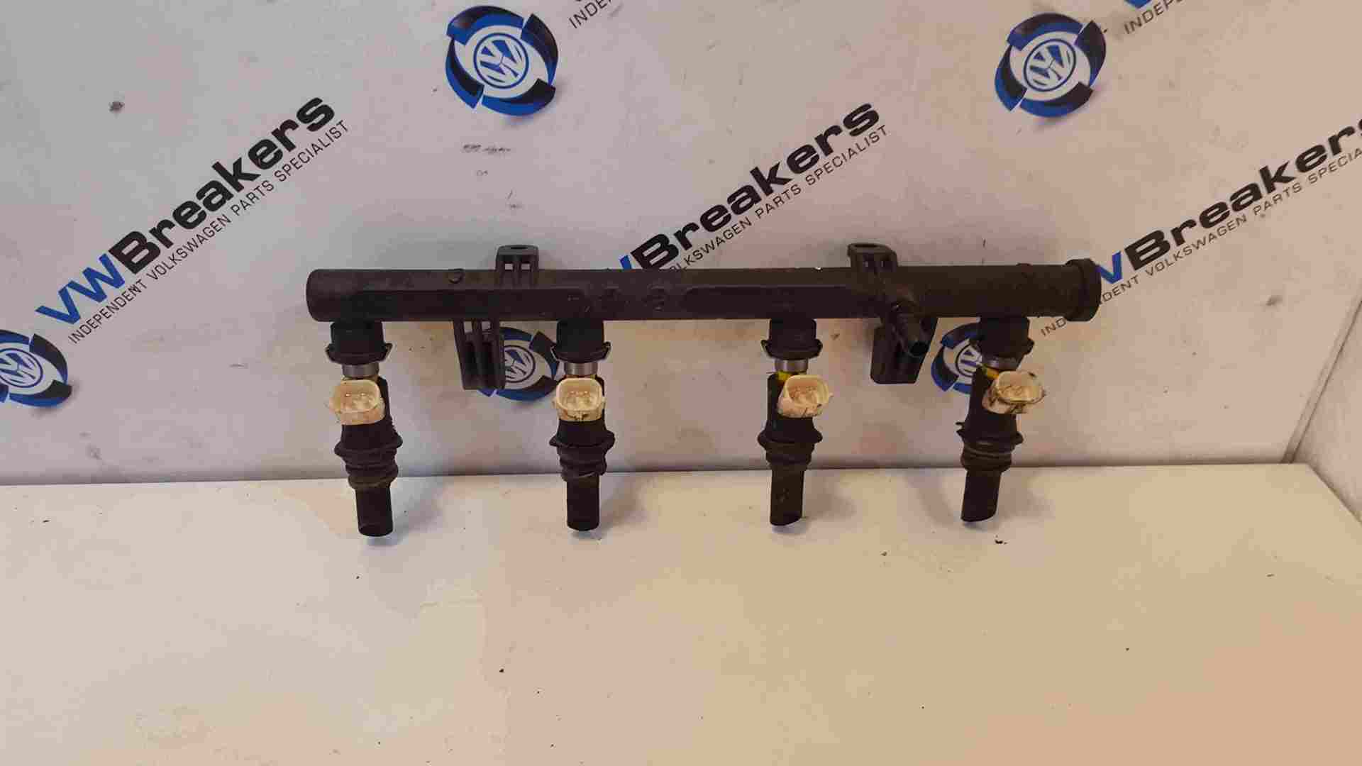 Volkswagen Fox 2005-2011 1.4 Fuel Injectors X4 + Rail BKR