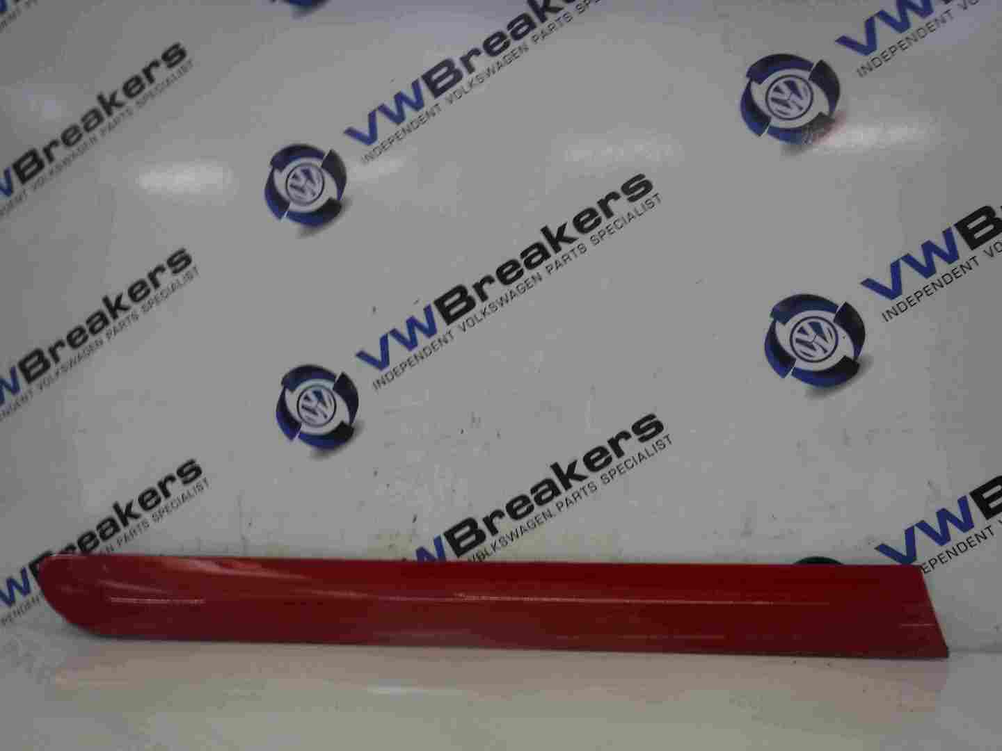 Volkswagen Fox 2005-2011 Drivers OSR Rear Door Moulding Trim Red LY3D 5Z3853536B