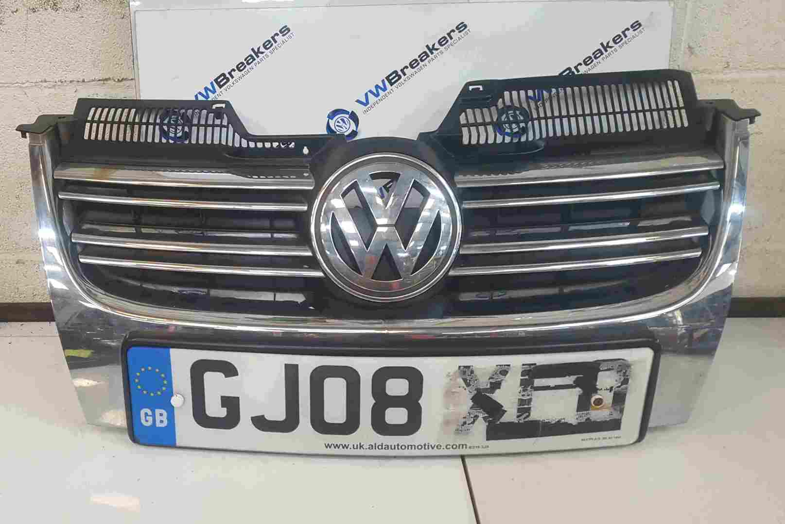 Volkswagen Golf + Estate MK5 2003-2009 Front Bumper Grill Badge Insert Silver