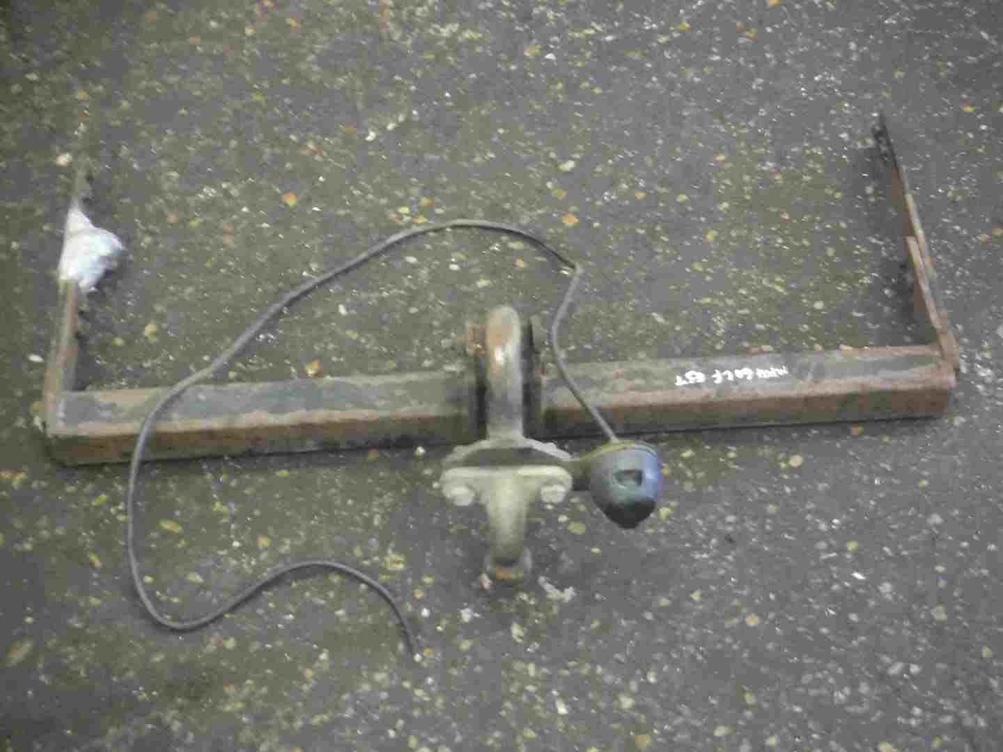 Volkswagen Golf Estate 1997-2004 Rear Tow Bar Complete