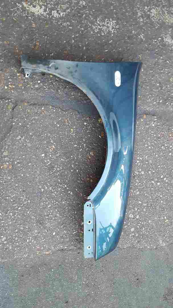 Volkswagen Golf Estate MK4 1997-2004 Drivers Os Wing Green Lc6x