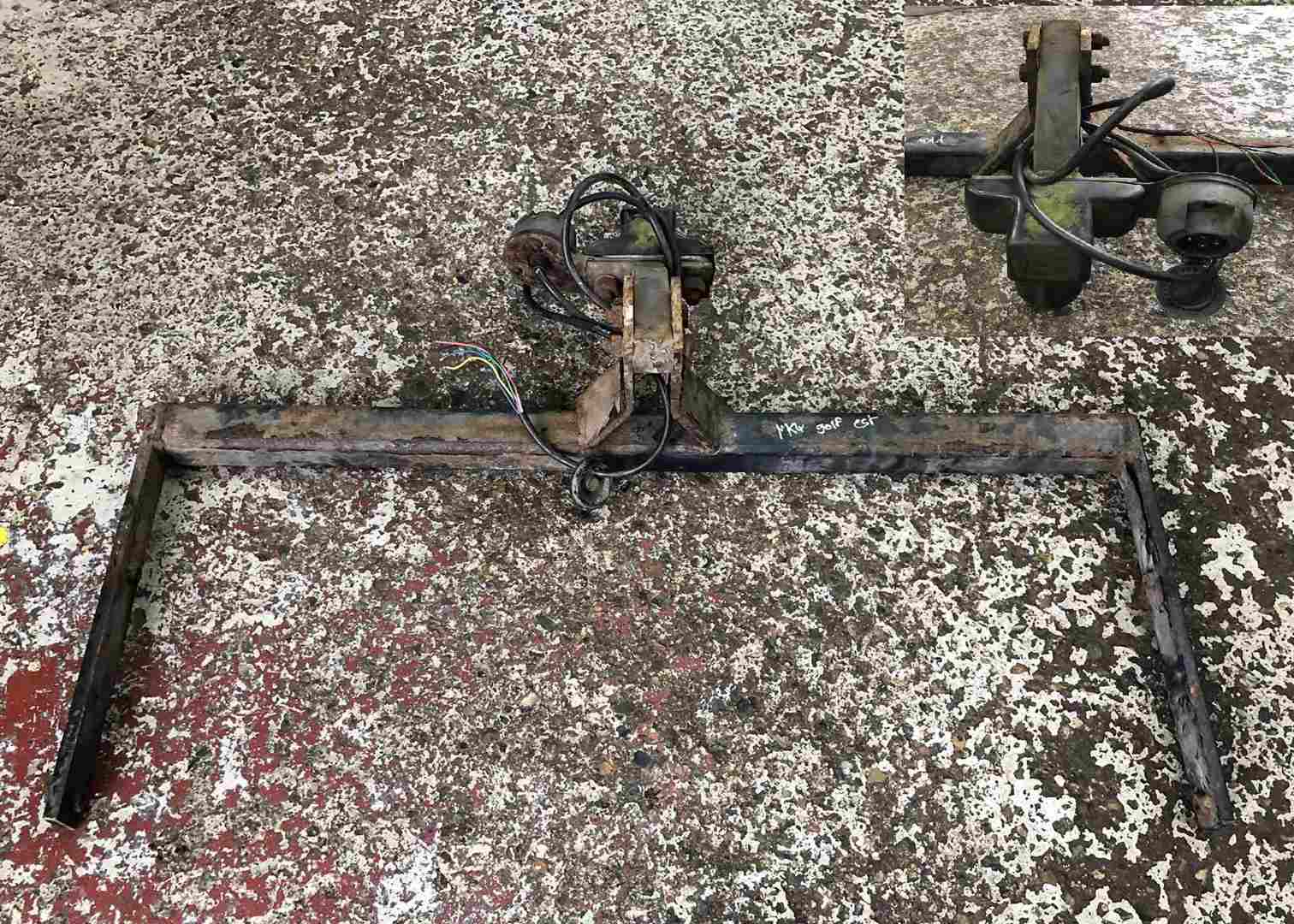 Volkswagen Golf Estate MK4 1997-2004 Tow Bar Complete