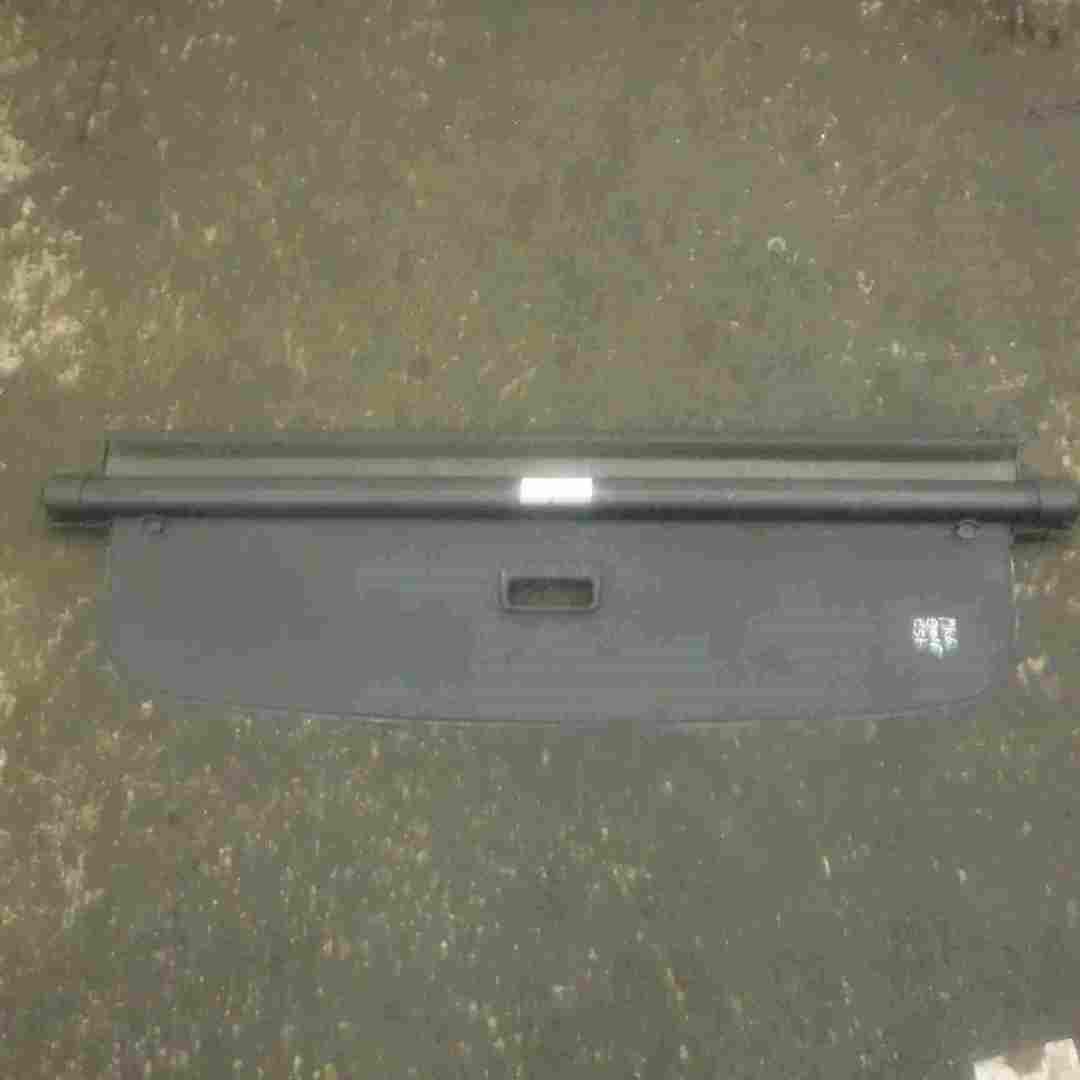 Volkswagen Golf Estate MK6 2009-2012 Rear Boot Parcel Shelf Pull Out