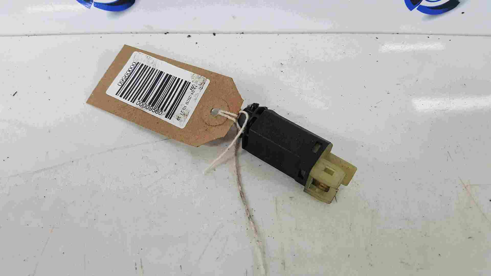 Volkswagen Golf MK2 1982-1992 Brake Light Switch Sensor 322945515