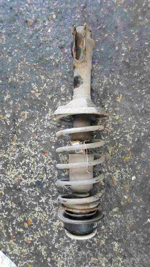 Volkswagen Golf MK2 1983-1992 1.3 Passenger NSF Front Spring Suspension Strut