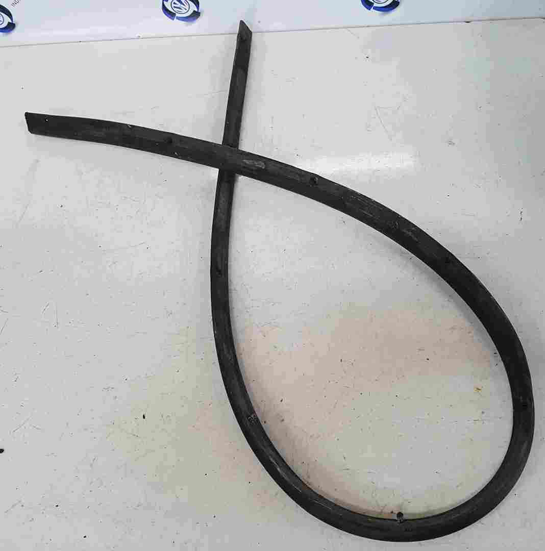 Volkswagen Golf MK2 1983-1992 Bonnet Rubber Seal