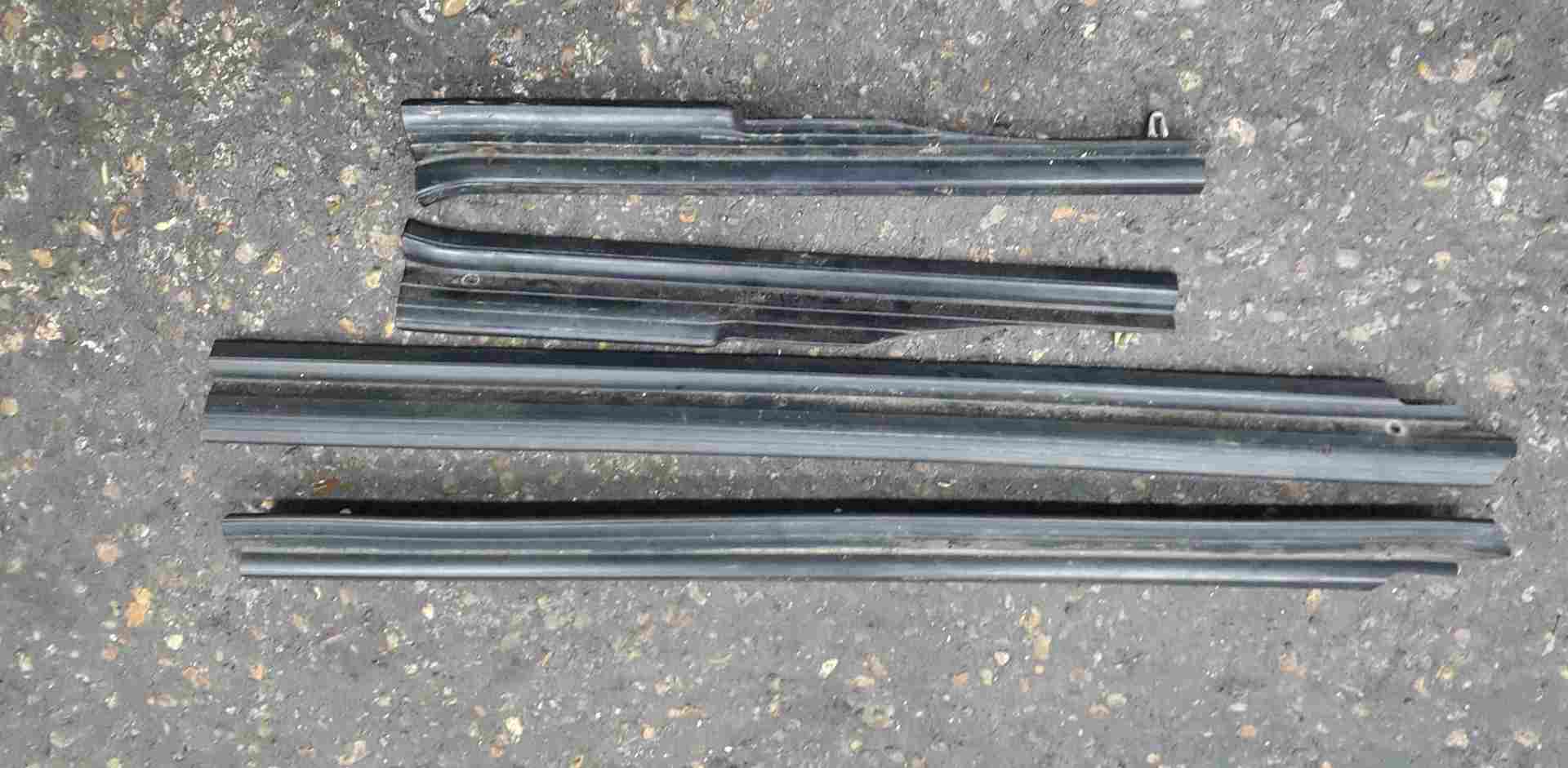 Volkswagen Golf MK2 1983-1992 Door Interior Sill Trims Set 193839016A
