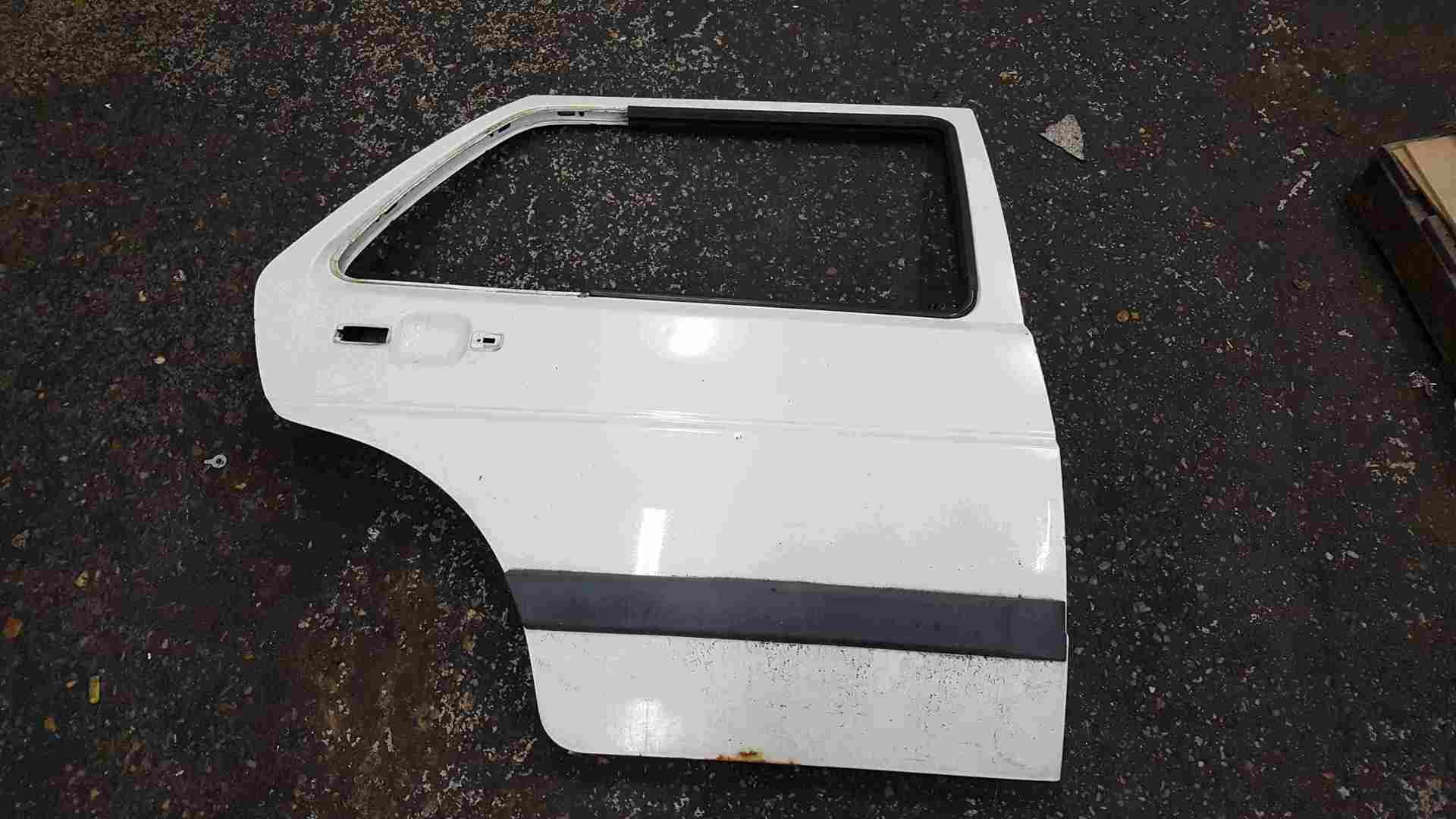 Volkswagen Golf MK2 1983-1992 Drivers OSR Rear Door White L90E