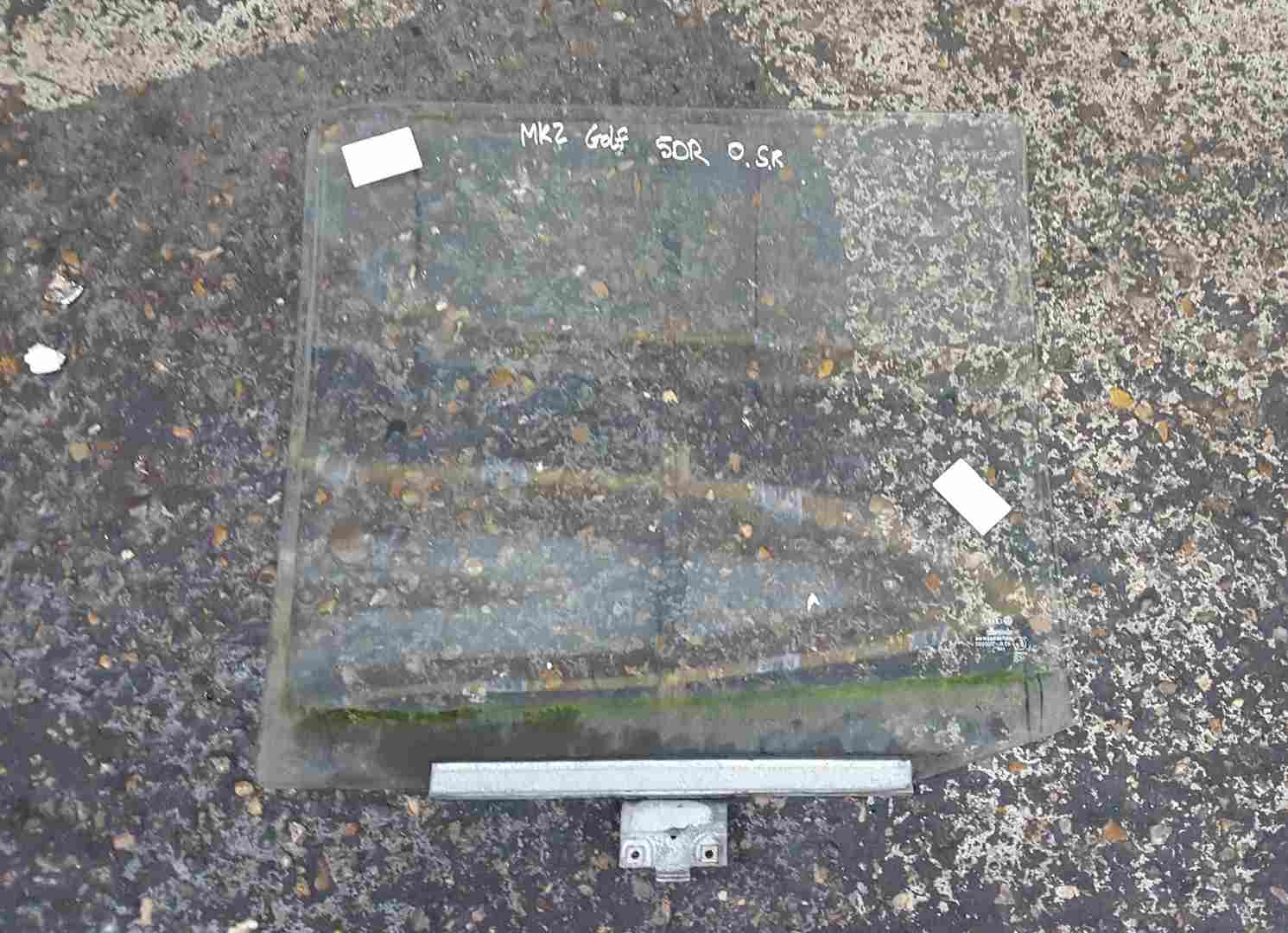 Volkswagen Golf MK2 1983-1992 Drivers OSR Rear Door Window Glass 5dr