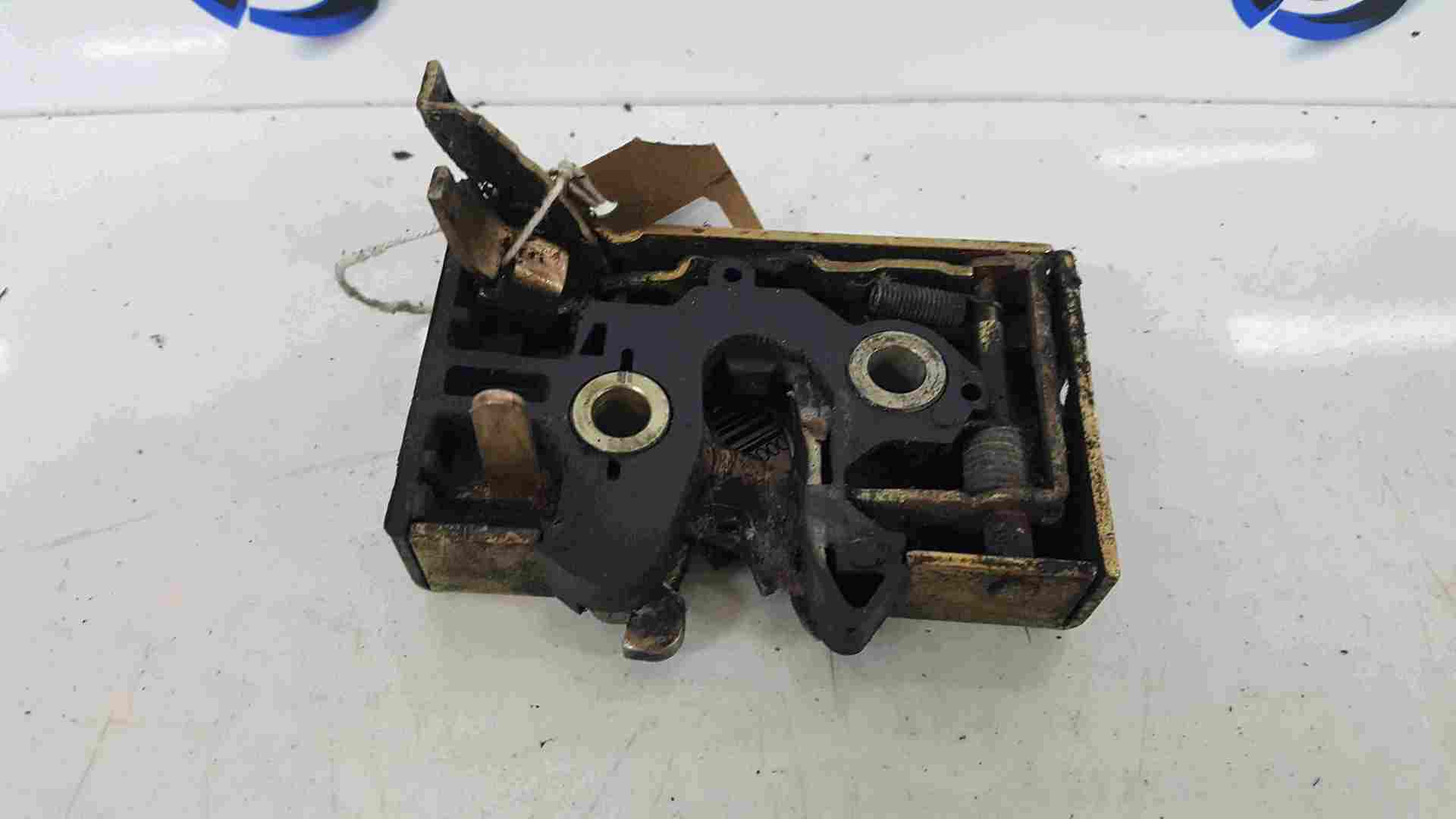 Volkswagen Golf MK2 1983-1992 Passenger NSF Front Door Lock Latch Mechanism 5dr