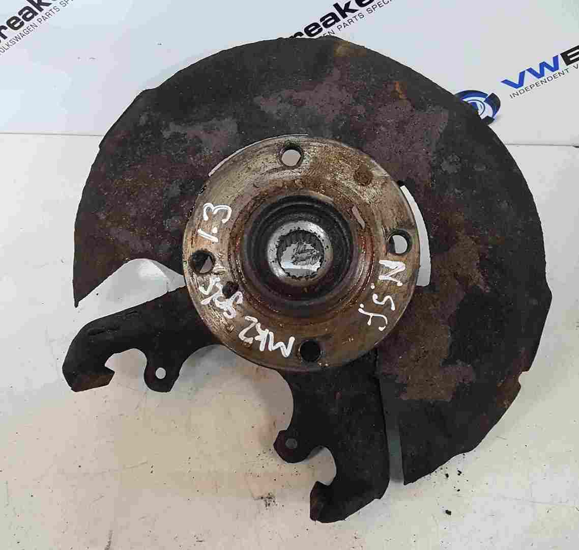 Volkswagen Golf MK2 1983-1992 Passenger NSF Front Wheel Hub