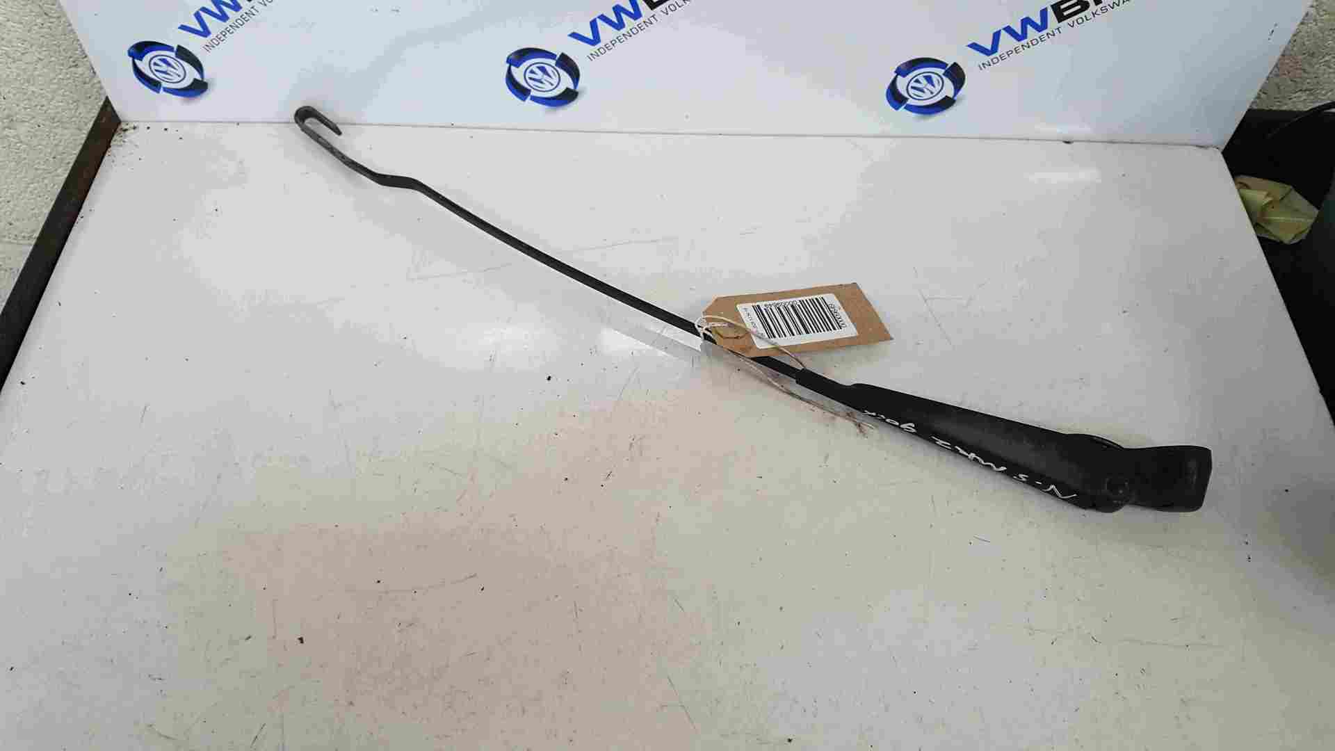 Volkswagen Golf MK2 1983-1992 Passenger NSF Front Windscreen Wiper Arm