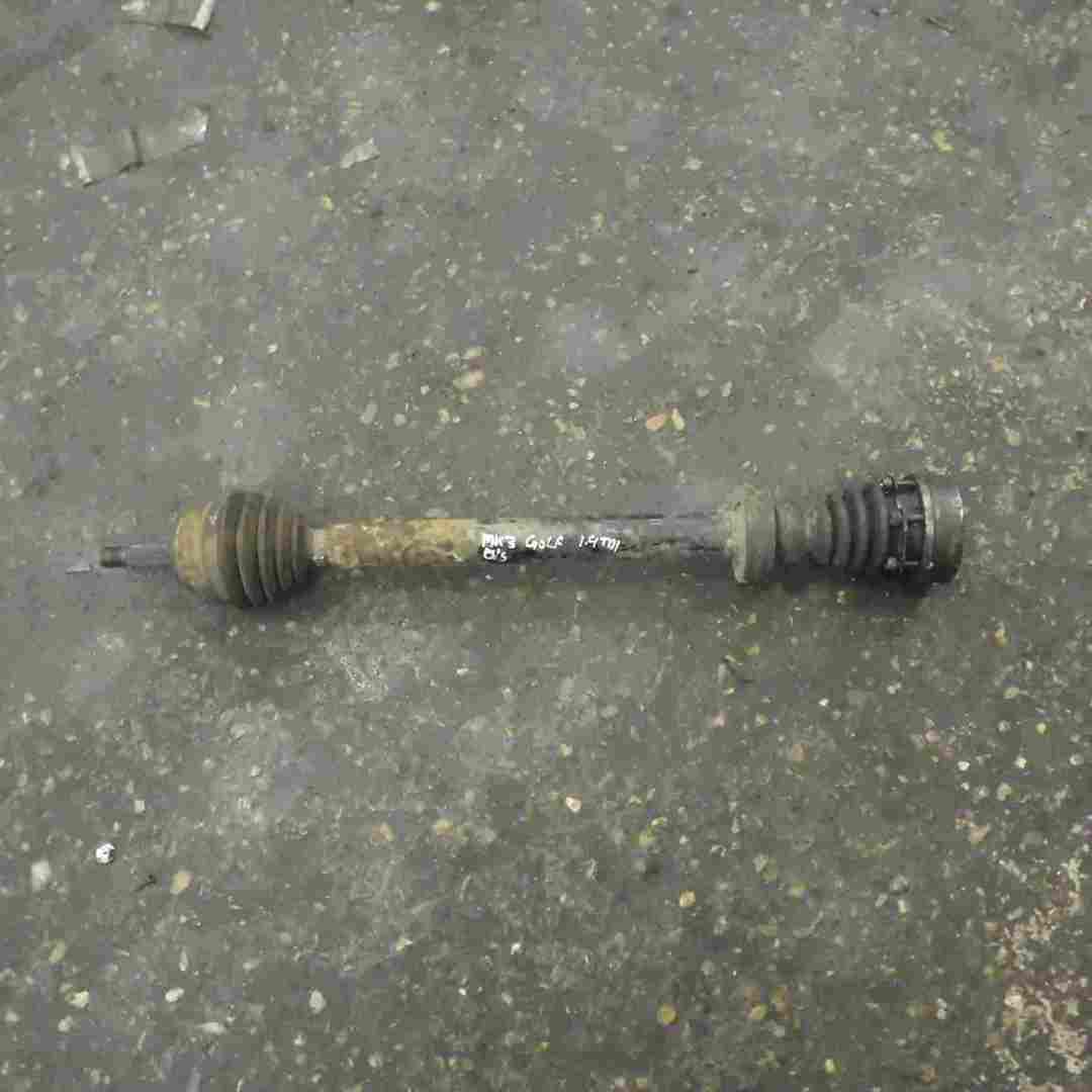 Volkswagen Golf MK3 1991-1999 1.9 TDi Drivers OSF Front Driveshaft
