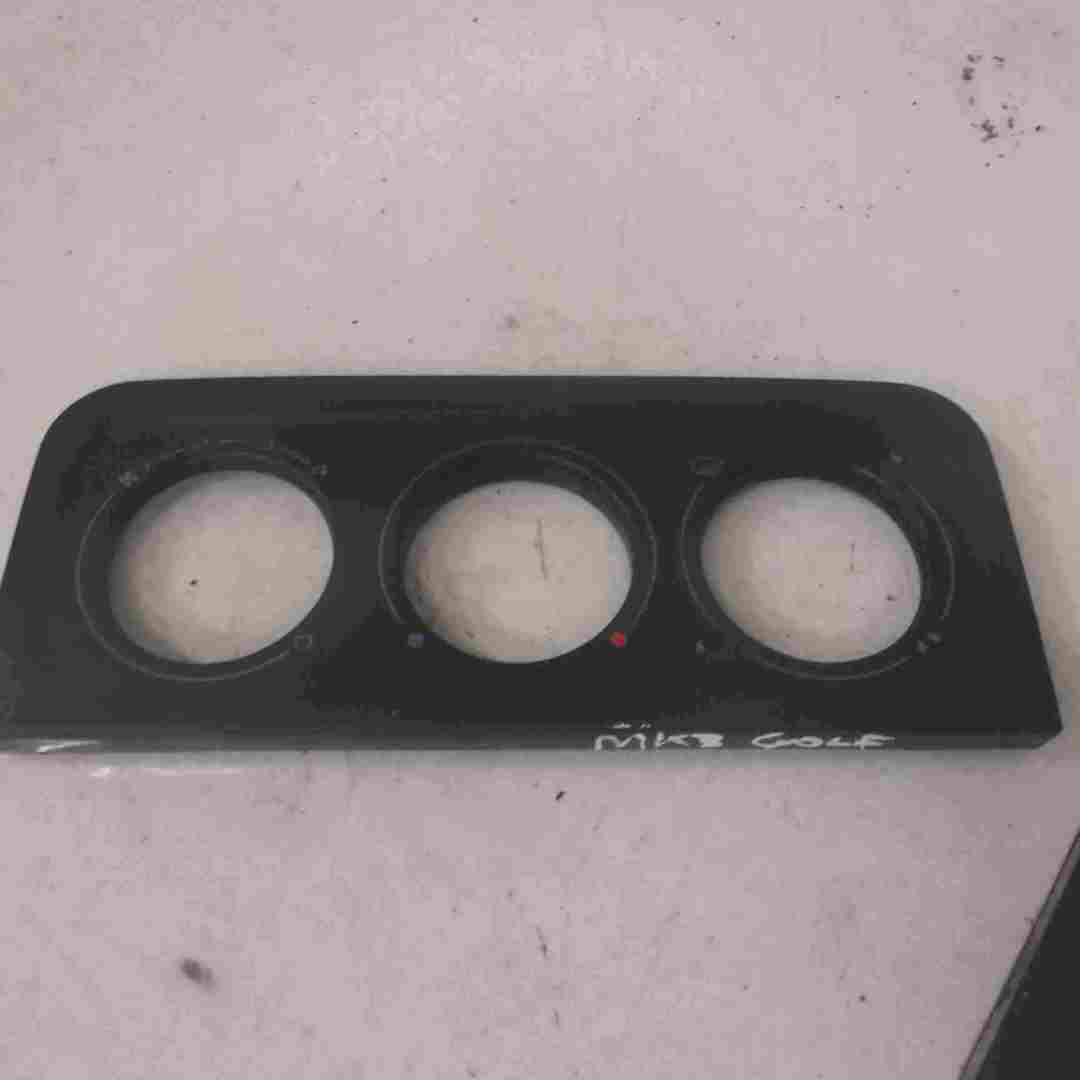Volkswagen Golf MK3 1991-1999 Heater Controls Facial Surround Trim 1h6819075