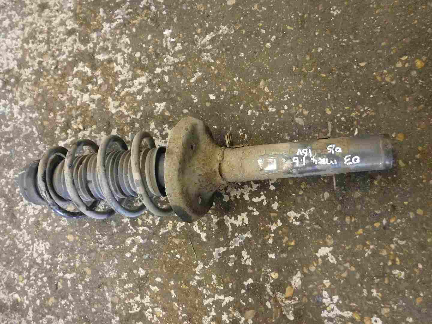 Volkswagen Golf MK4 1997-2004 1.6 8v Passenger NS Drivers OS Front Shock Spring