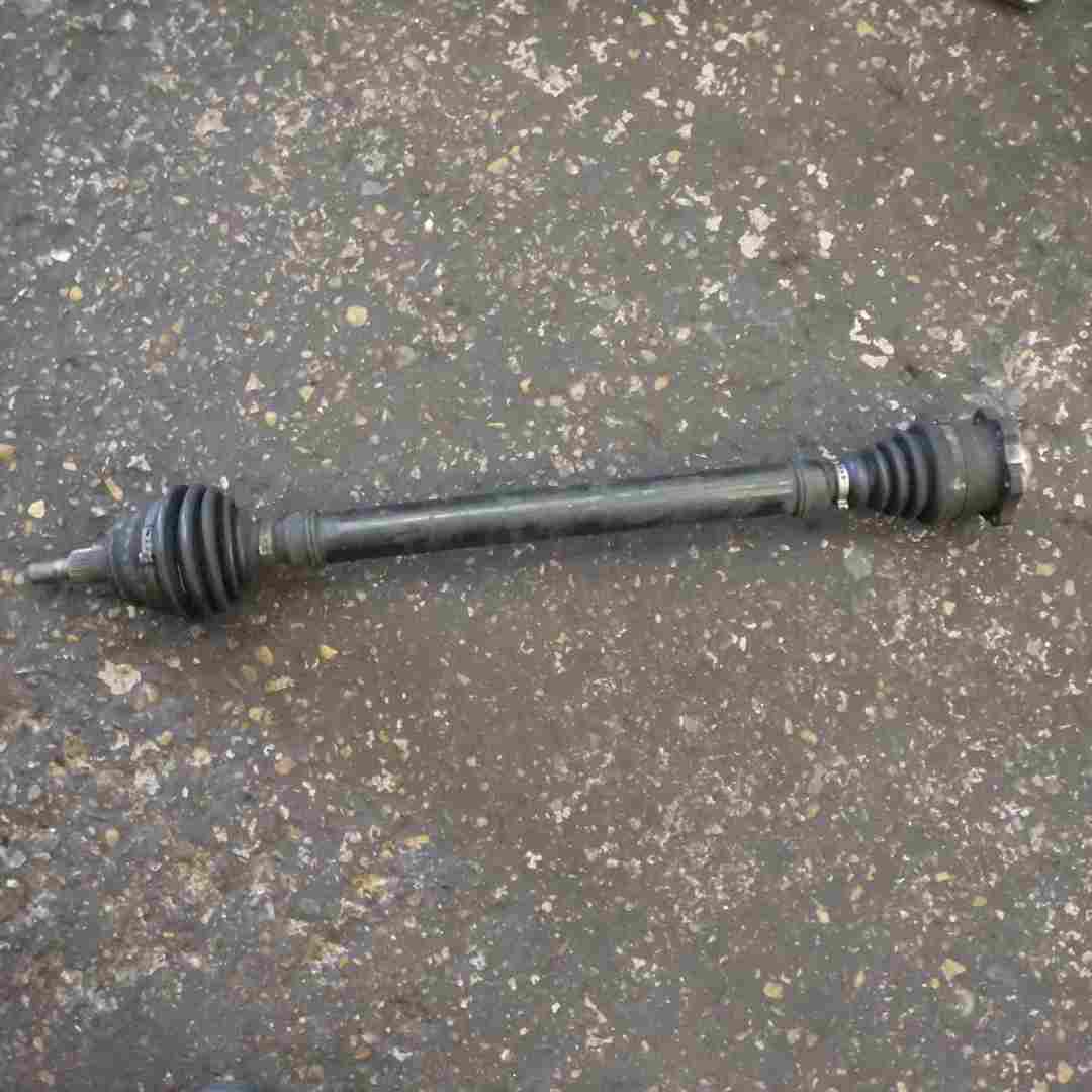 Volkswagen Golf MK4 1997-2004 1.6 16v Drivers OSF Front Driveshaft AZD