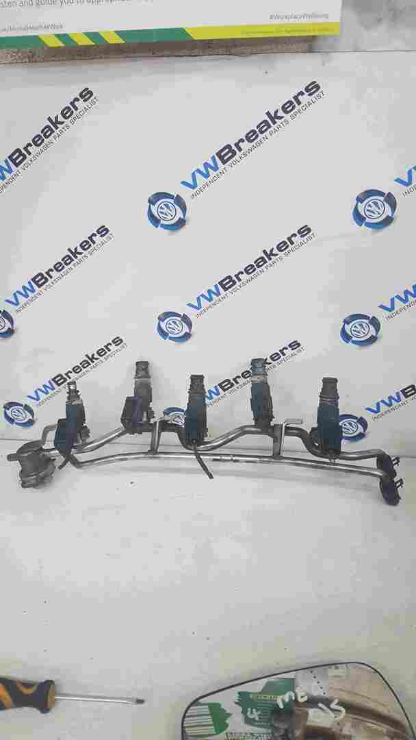 Volkswagen Golf MK4 1997-2004 2.3 20v V5 Fuel Injectors X5 + Rail AQN