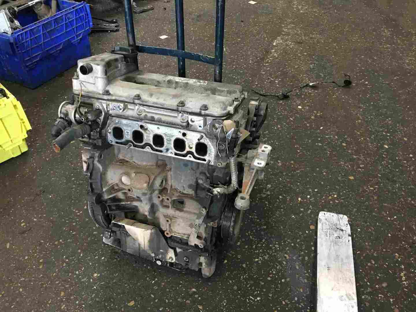 Volkswagen Golf MK4 1997-2004 2.3 V5 Petrol Engine AQN