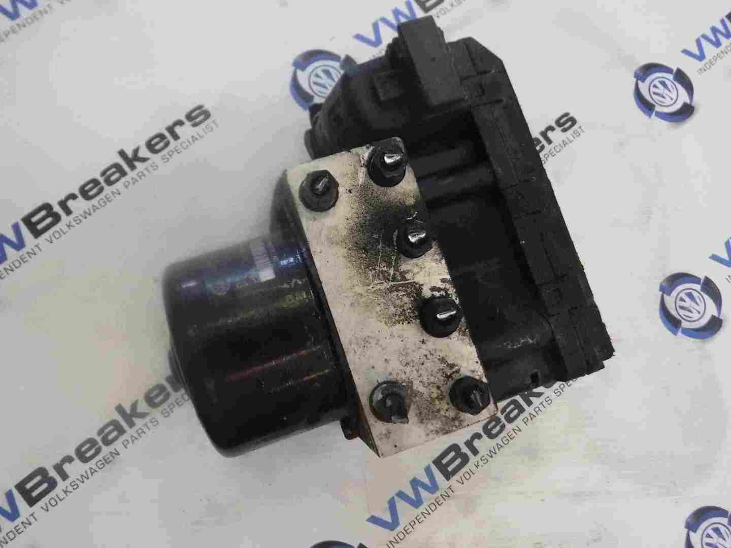 Volkswagen Golf MK4 1997-2004 ABS Pump Unit 1J0614117C 1J0907379G