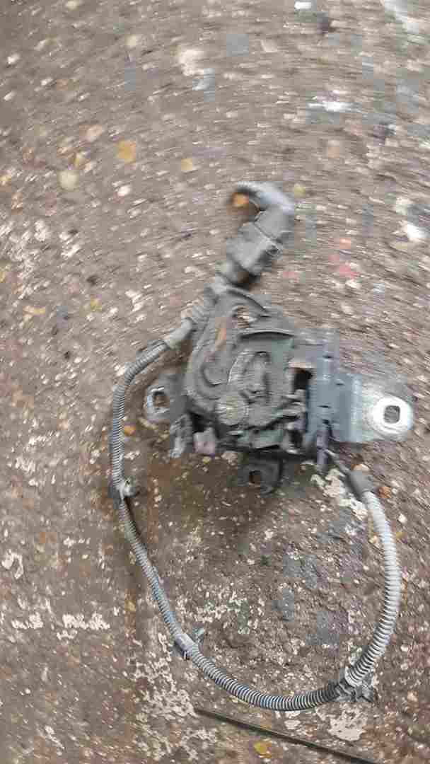 Volkswagen Golf MK4 19972004 Catch Latch Mechanism Store