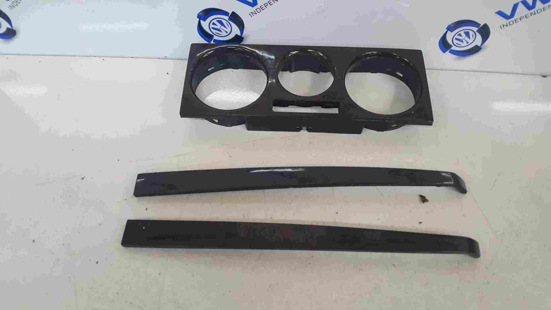 Volkswagen Golf MK4 1997-2004 Dark Walnut Dashboard Surround And Trims 1J0853189