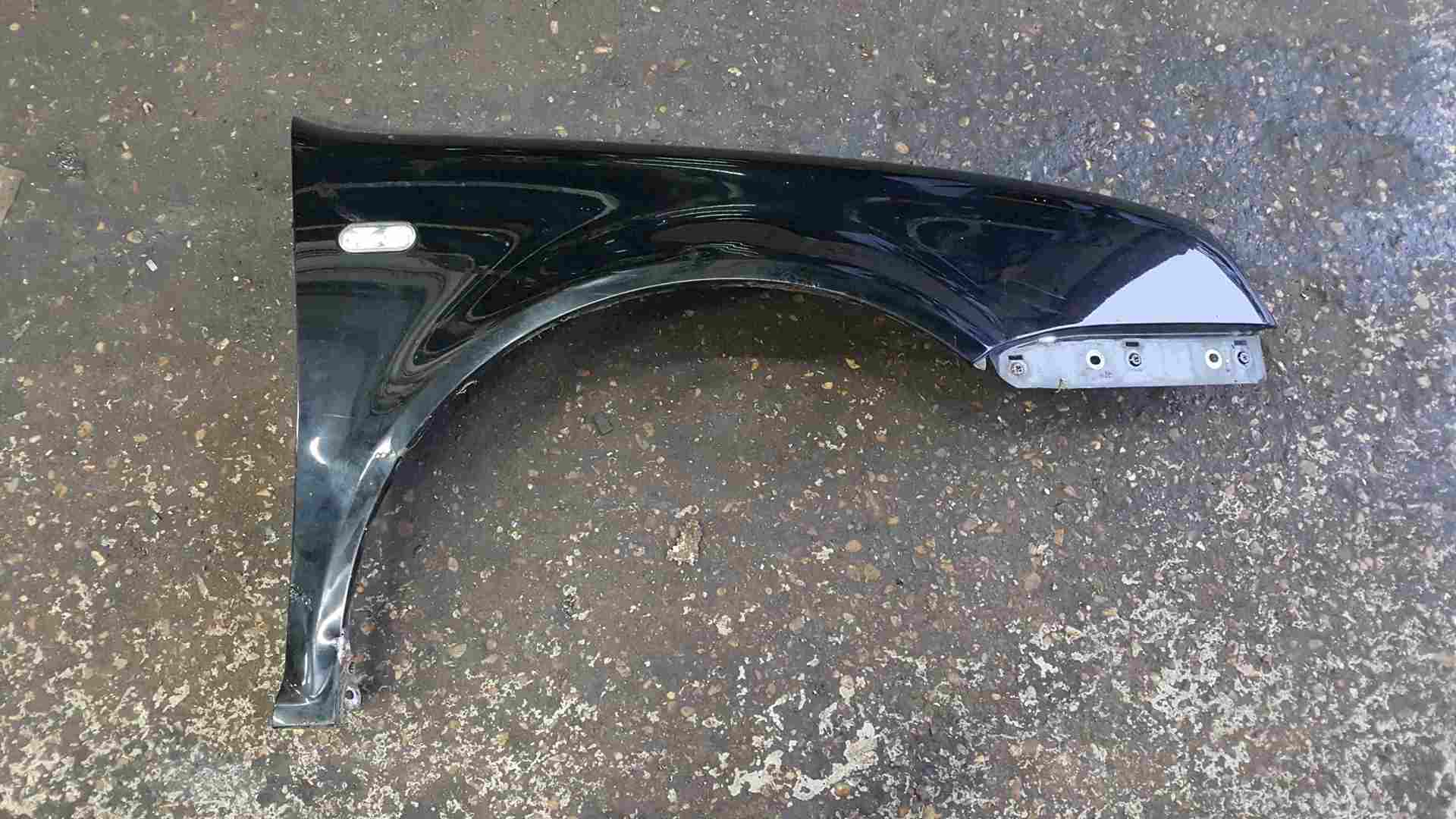 Volkswagen Golf MK4 1997-2004 Drivers OS Wing Black L041