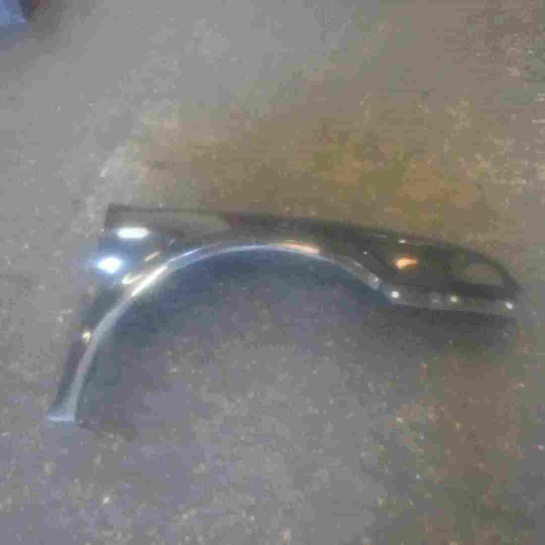 Volkswagen Golf MK4 1997-2004 Drivers OS Wing Black L041