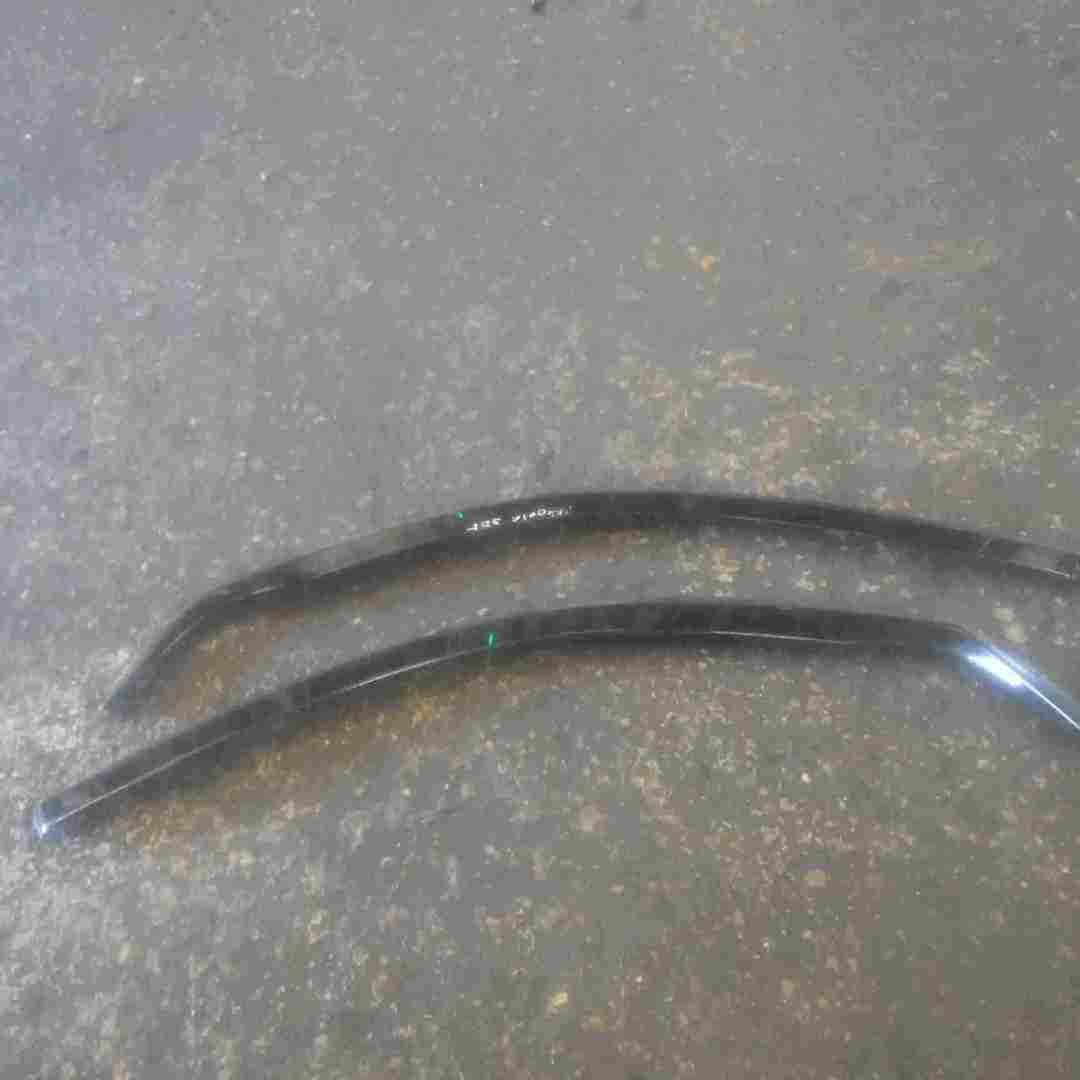 Volkswagen Golf MK4 1997-2004 Front Wind Deflectors 3door