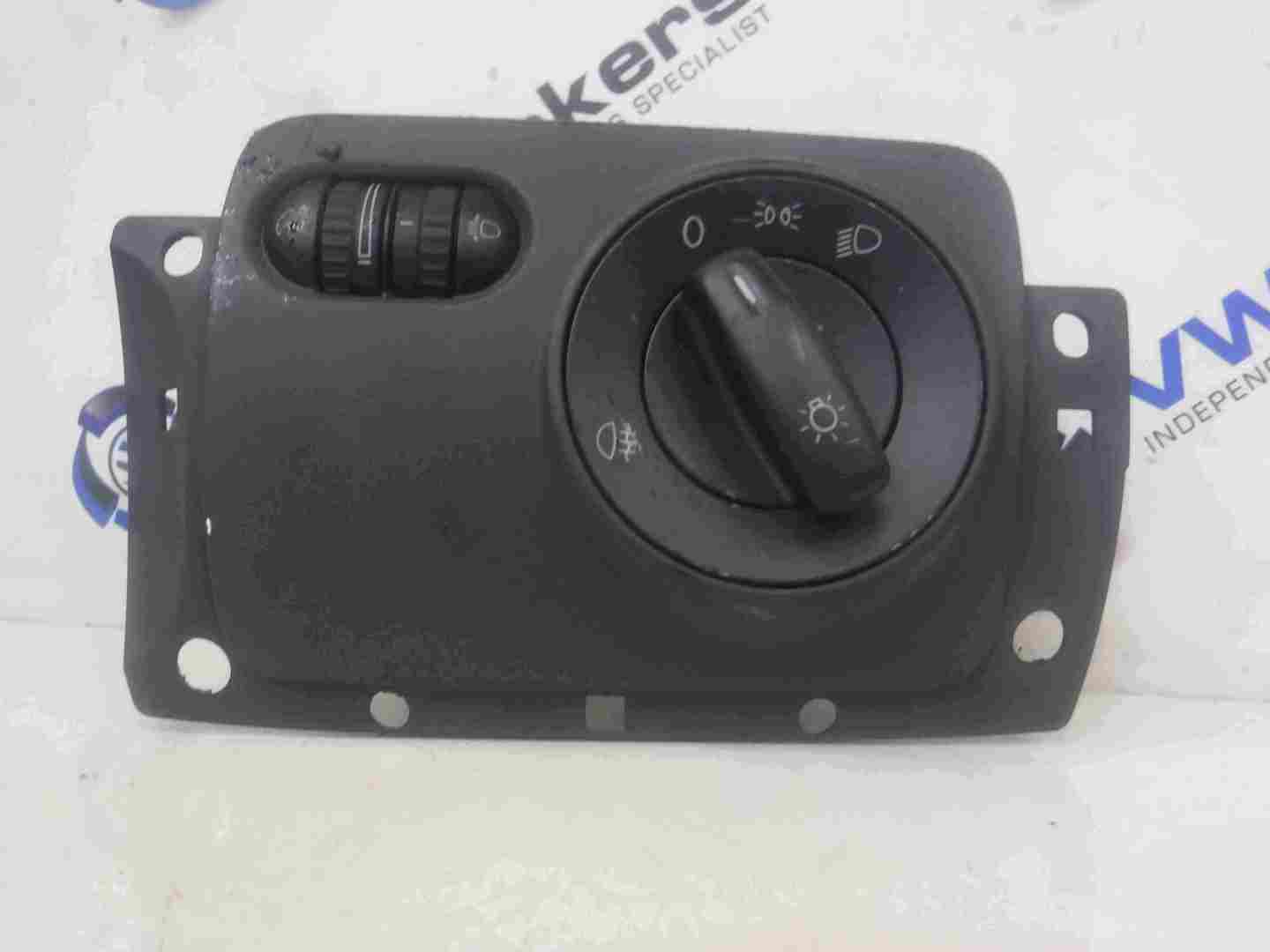 Volkswagen Golf MK4 1997-2004 Headlight Adjuster Panel