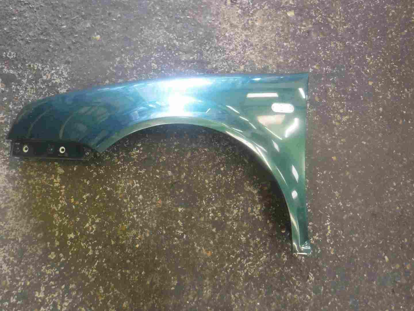 Volkswagen Golf MK4 1997-2004 Passenger NS Wing Green LC6M