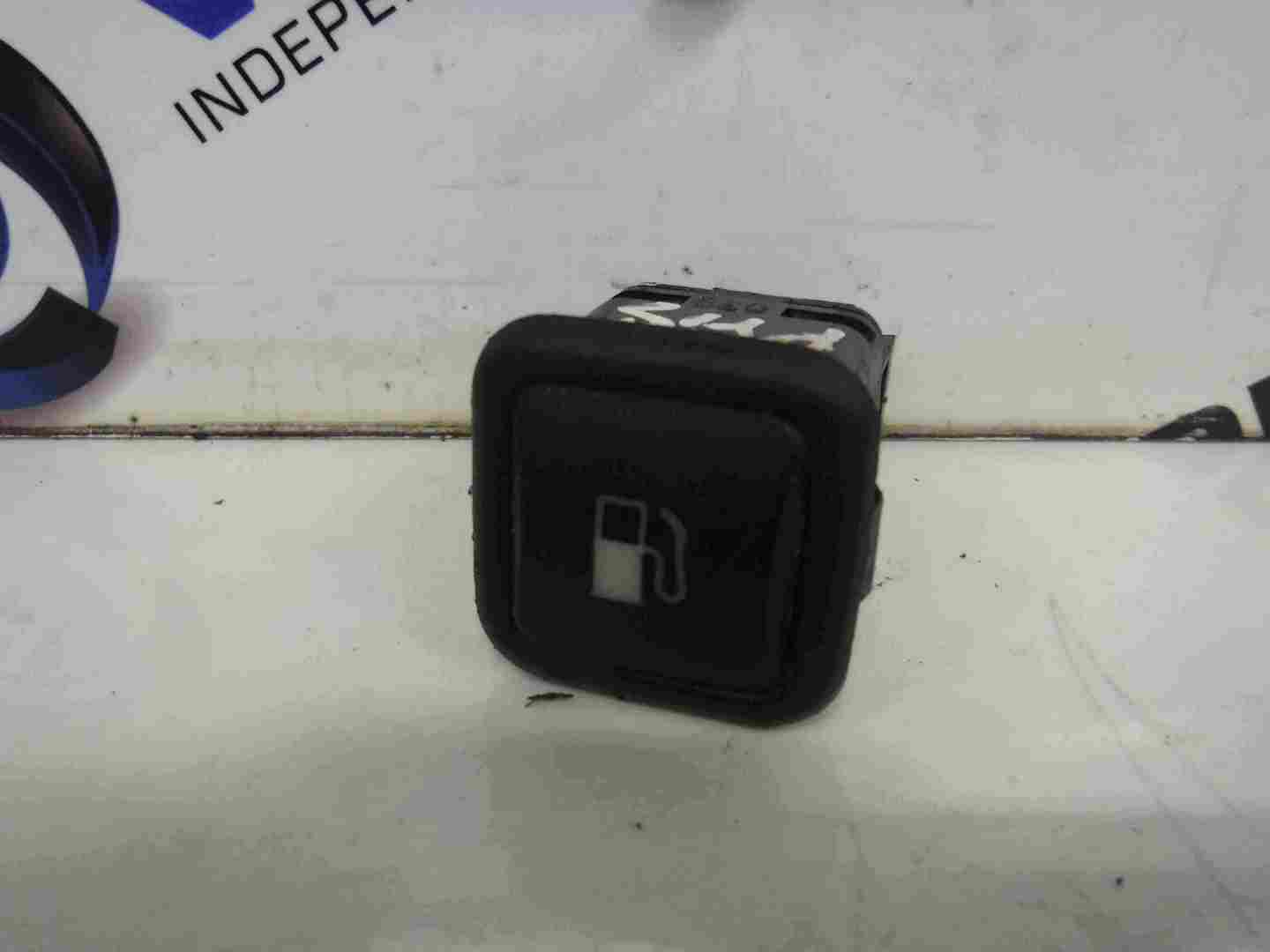 Volkswagen Golf MK4 1997-2004 Petrol Open Button Switch 3B0959833a 