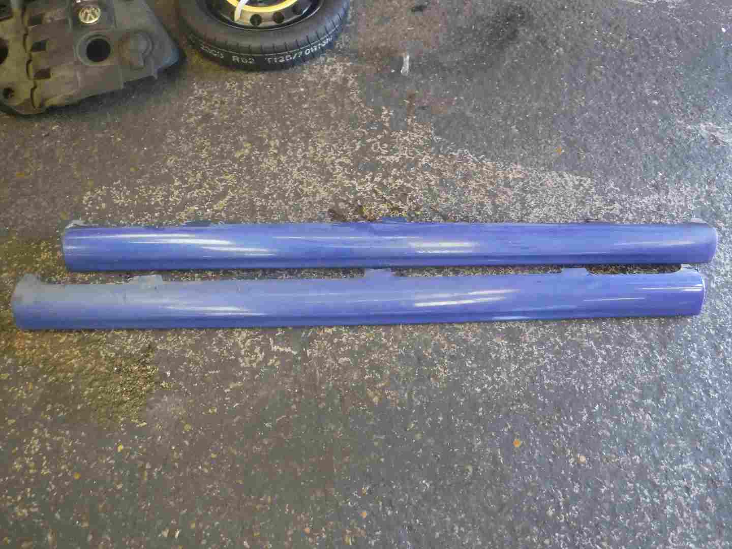 Volkswagen Golf MK4 1997-2004 Side Skirts Pair Blue LW5Z