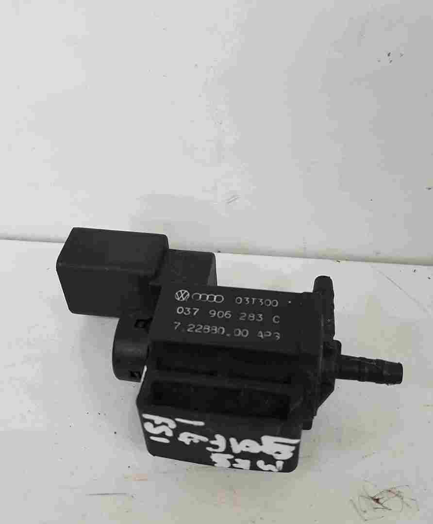 Volkswagen Golf MK5 2003-2009 1.4 FSi Vacuum Valve Pressure Solenoid 037906283C