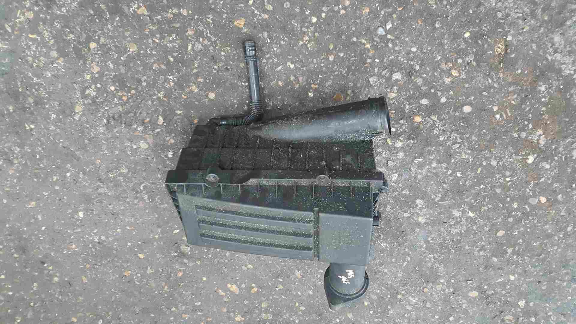 Volkswagen Golf MK5 2003-2009 1.9 TDi Airbox Filter Housing BKC