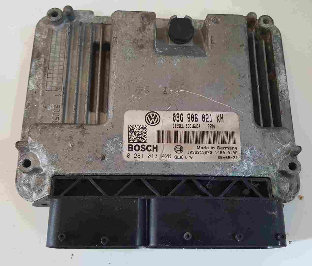 Volkswagen Golf MK5 2003-2009 1.9 TDi Engine Control Unit ECU 03G906021KQ