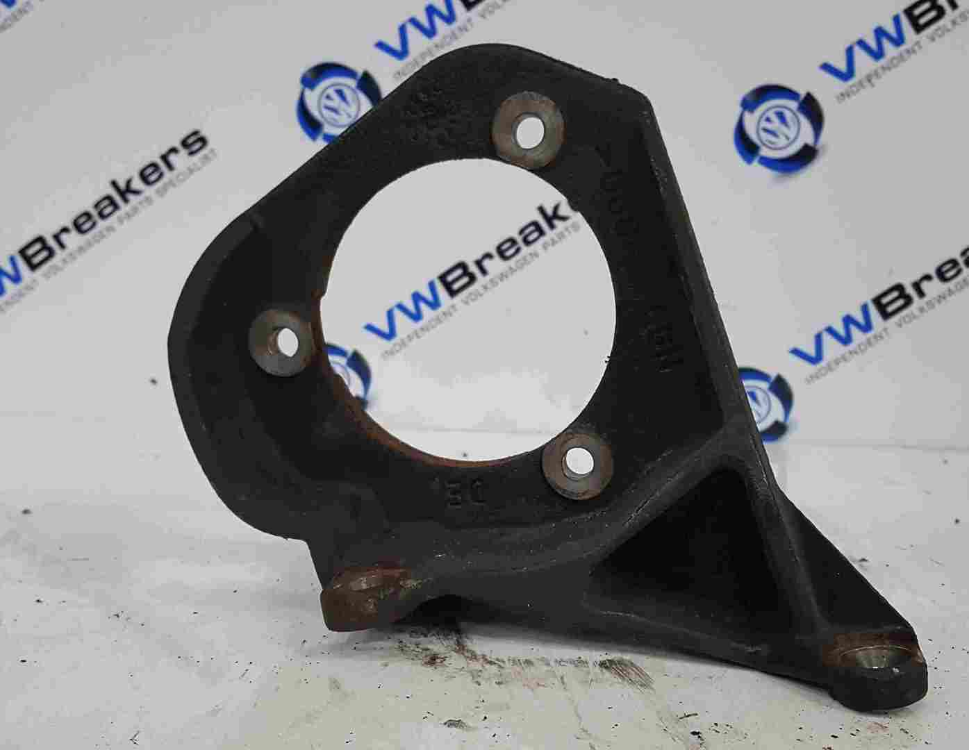 Volkswagen Golf MK5 2003-2009 2.0 TDi Drivers OSF Front Driveshaft Bracket