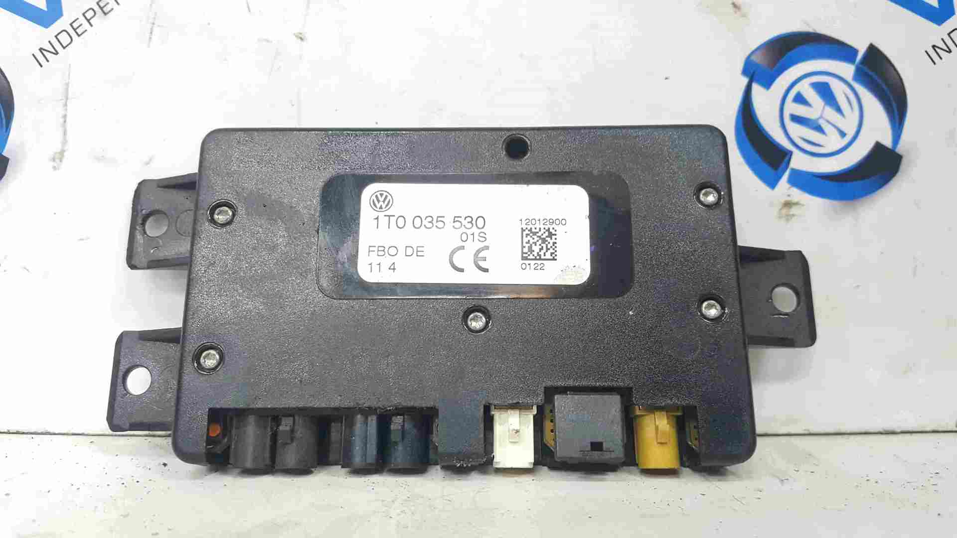 Volkswagen Golf MK5 2003-2009 Aerial Amplifier Boost Switch Board 1t0035530