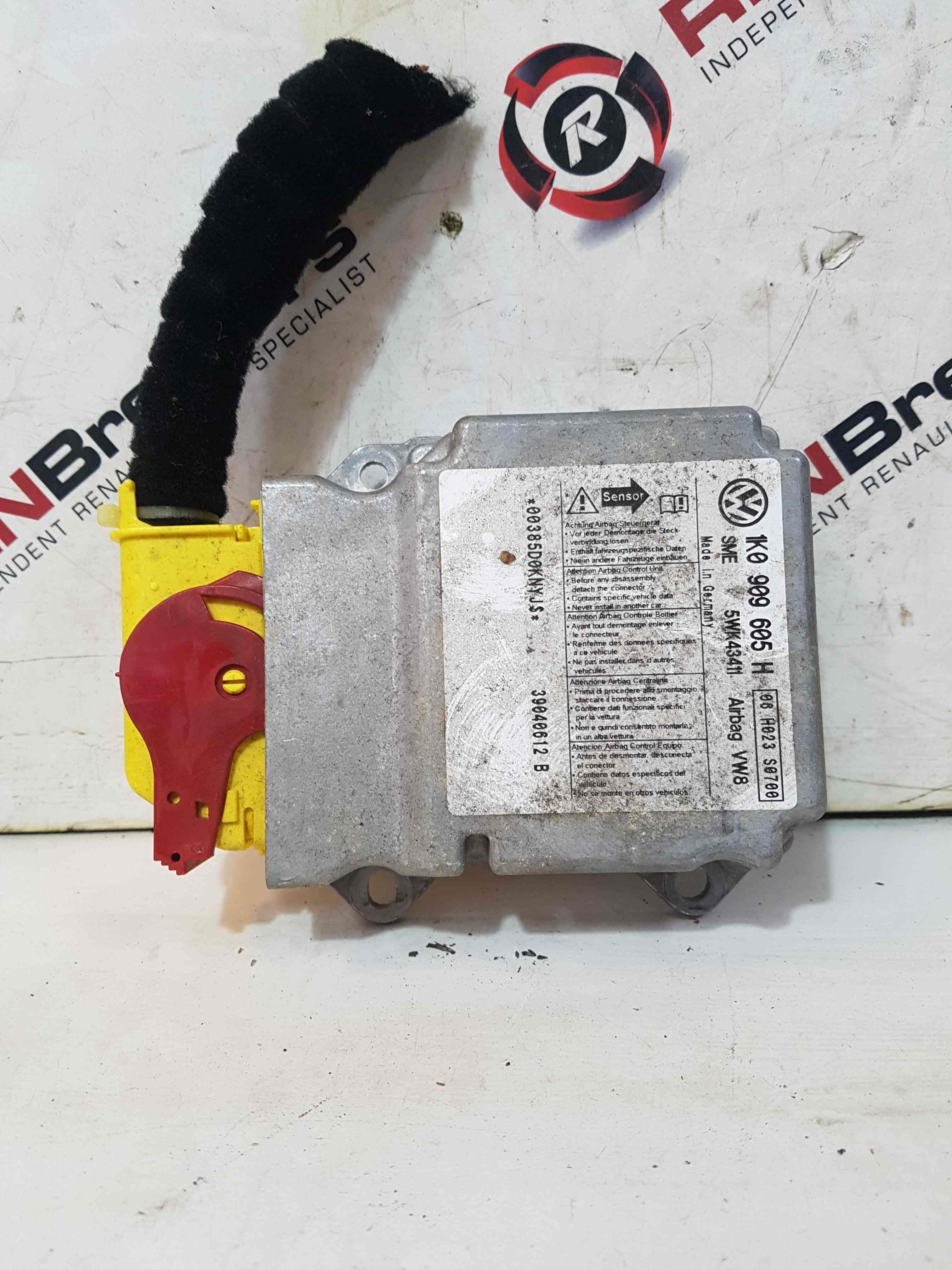 Volkswagen Golf MK5 2003-2009 Airbag ECU Module Computer 1K0909605h