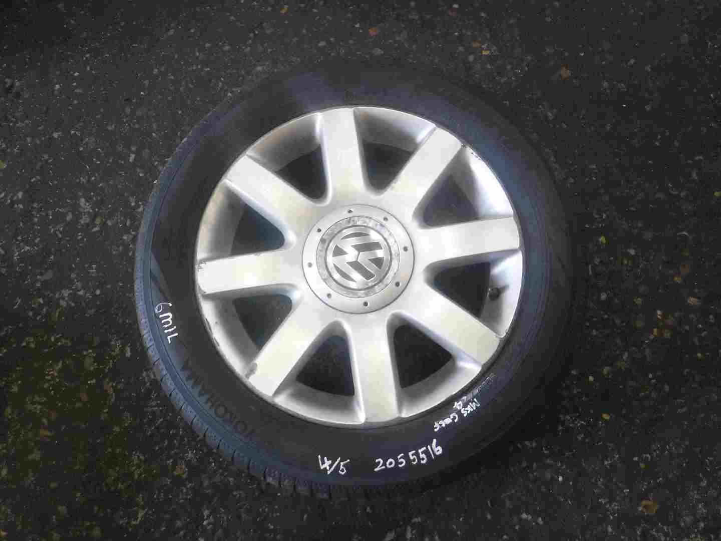 Volkswagen Golf MK5 2003-2009 Alloy Wheel 16inch + Tyre 205 55 16 6mm Tread