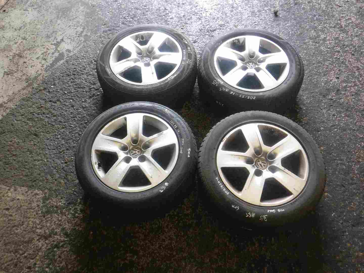 Volkswagen Golf MK5 2003-2009 Alloy Wheel Set X4 + Tyres 205 55 16