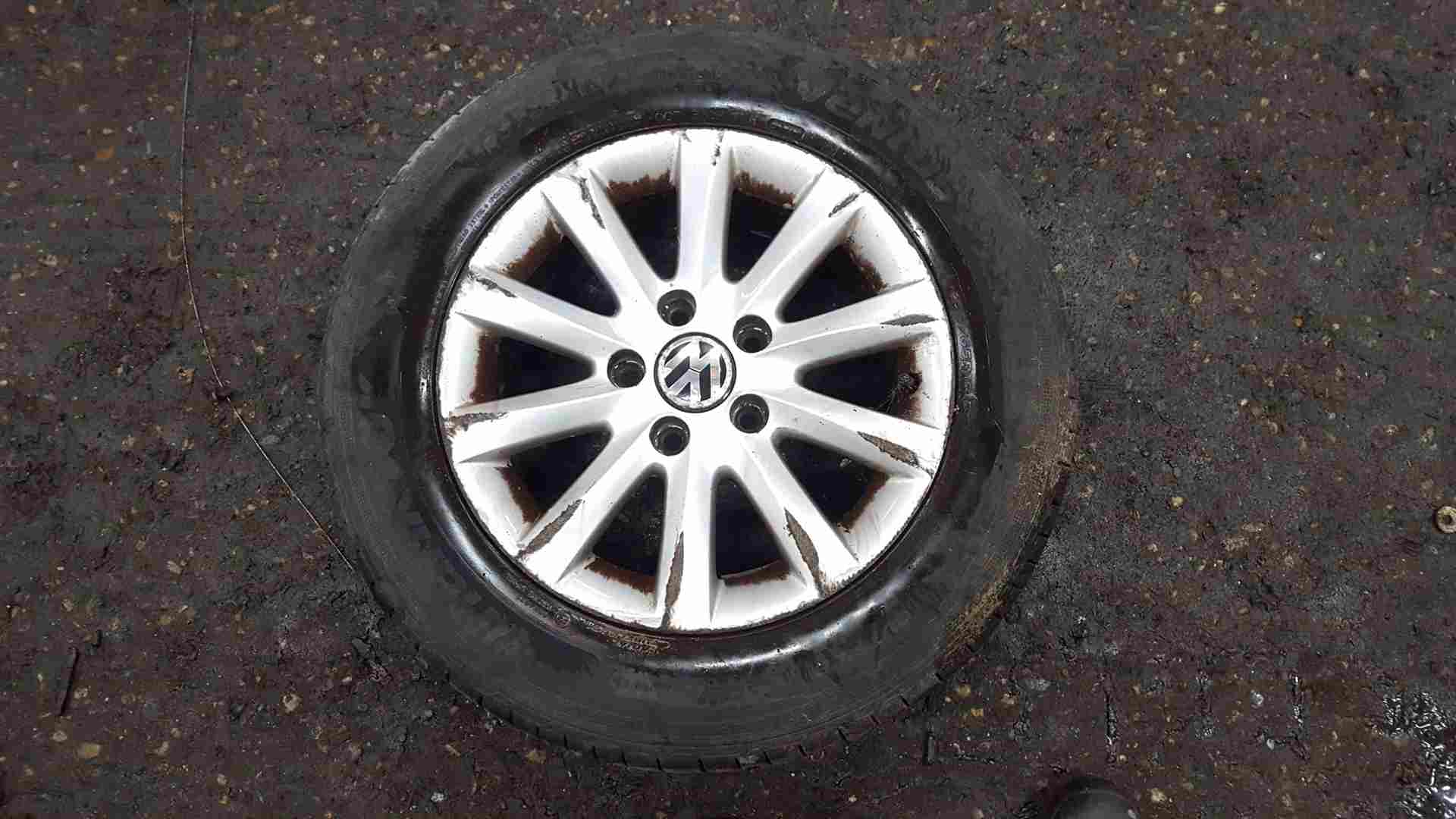 Volkswagen Golf MK5 2003-2009 Alloy Wheels 15Inch 195 65 15 1K0601025ca 3/5