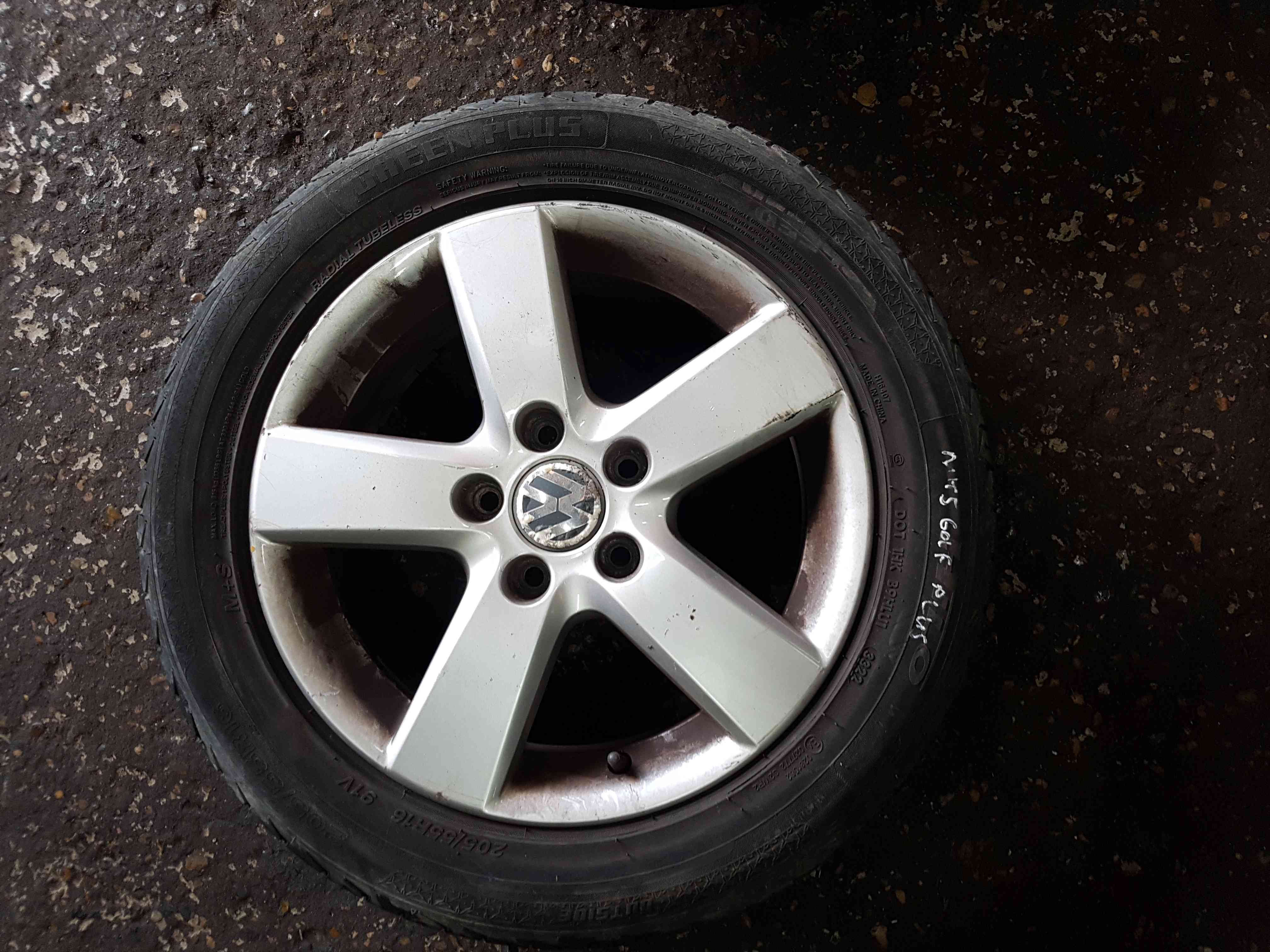 Volkswagen Golf MK5 2003-2009 Alloy Wheels 5 Soke Spoke 16Inch 4/5