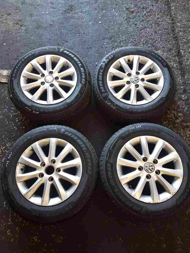 Volkswagen Golf MK5 2003-2009 Alloy Wheels SET X4 15 Inch + Tyres 195 65 15 3/5