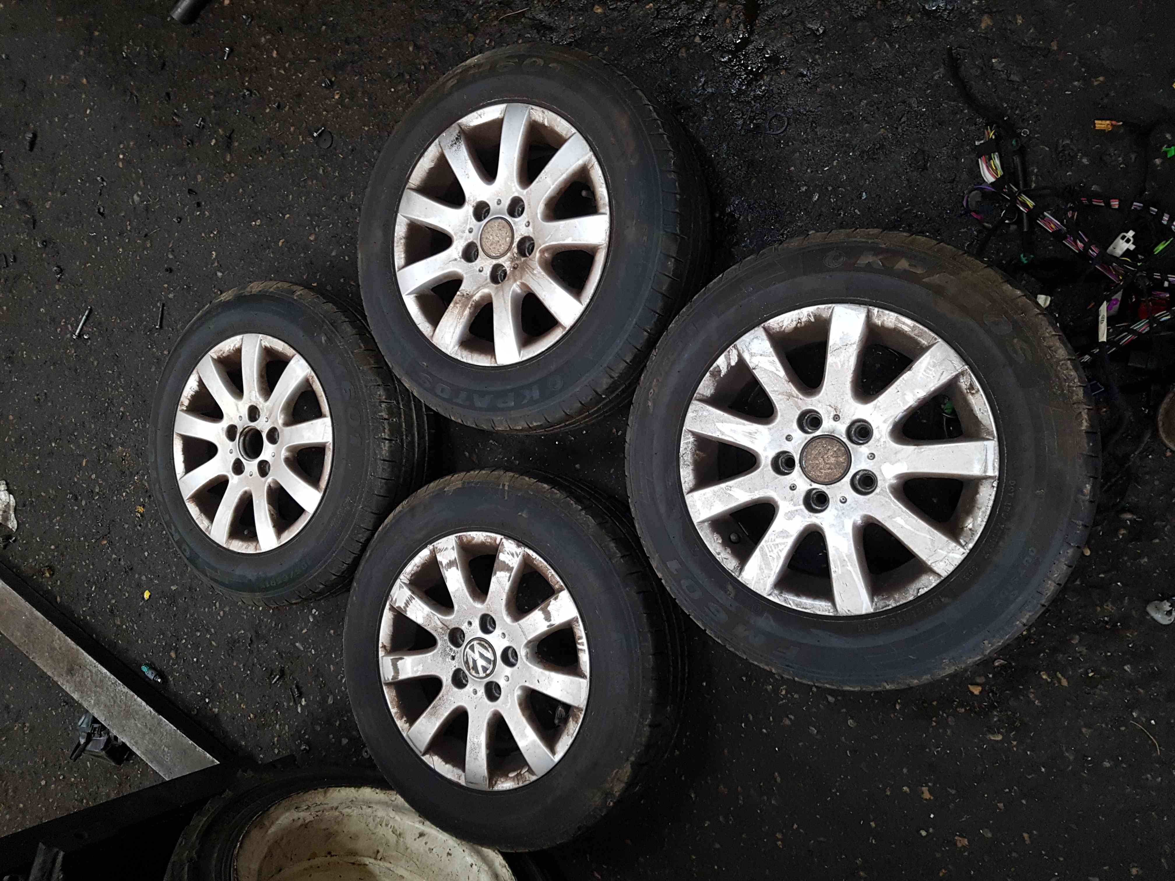 Volkswagen Golf MK5 2003-2009 Alloy Wheels SET X4 5 Stud 16Inch 3/5