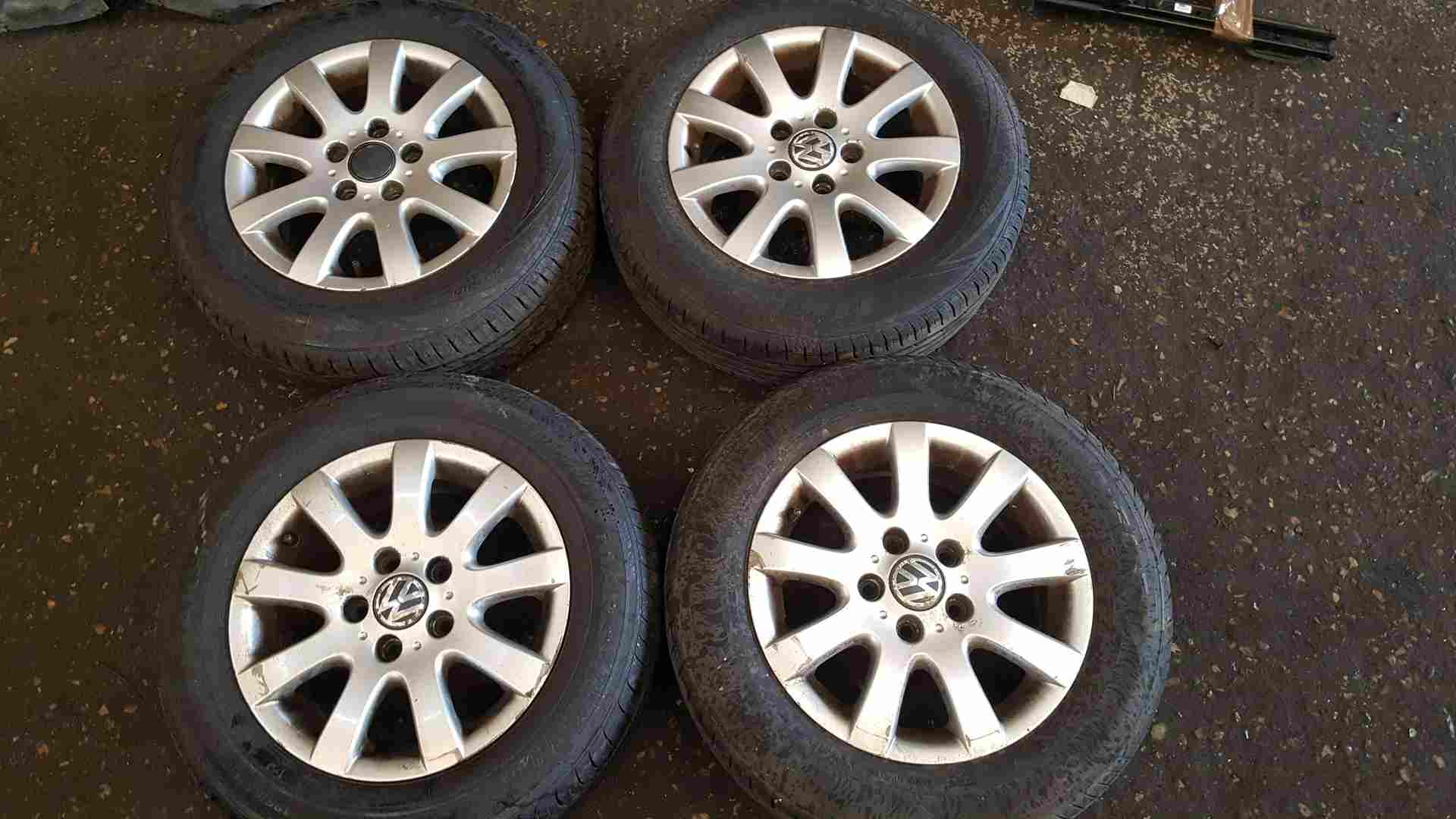 Volkswagen Golf MK5 2003-2009 Alloy Wheels Set X4 15inch 1K0601025AQ 3/5