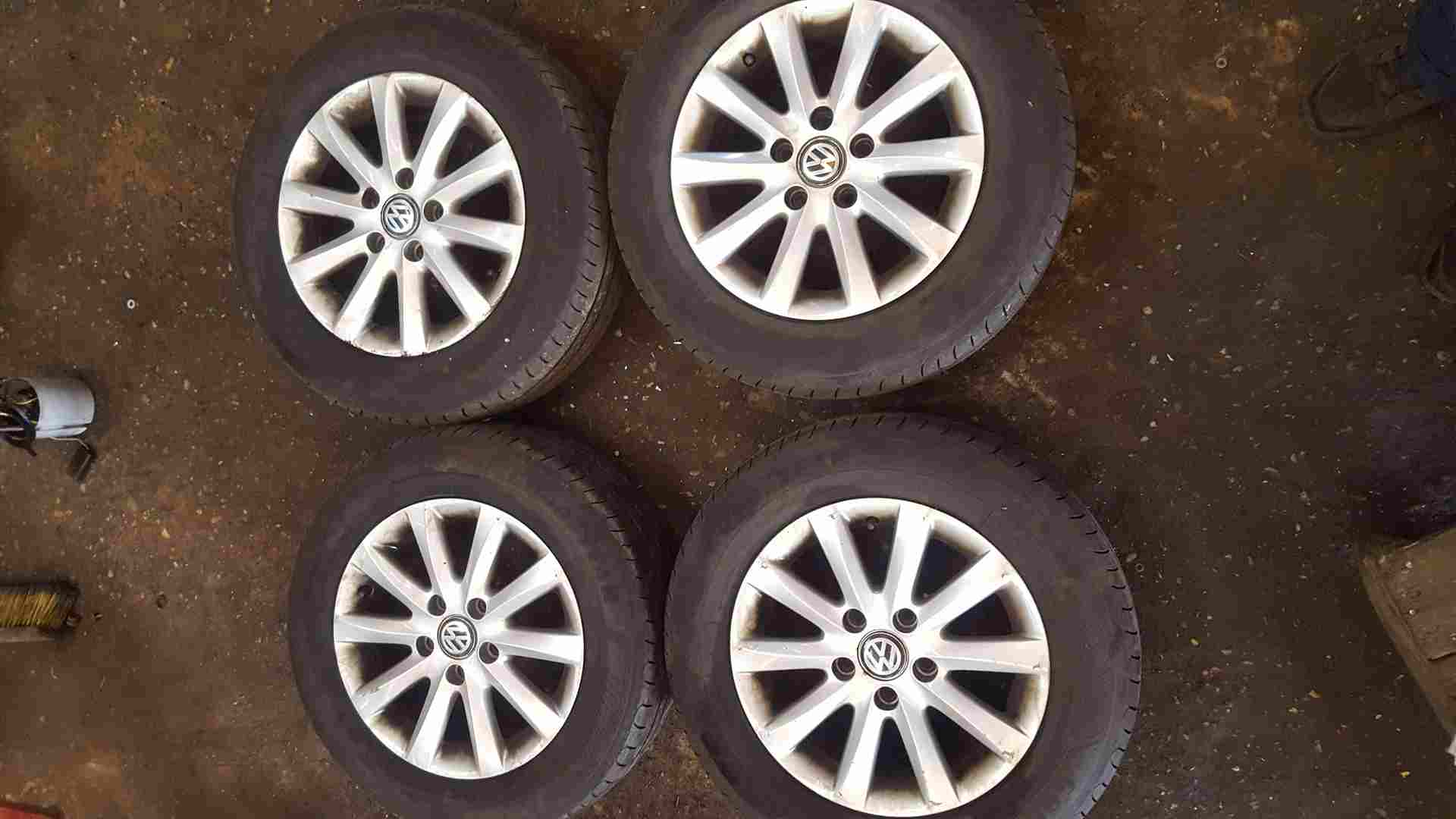 Volkswagen Golf MK5 2003-2009 Bristol Alloy Wheels SET X4 15Inch 4/5 + tyres 